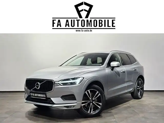 Volvo XC60 Momentum 2WD Ad.LED Navi Leder Kamera 19"