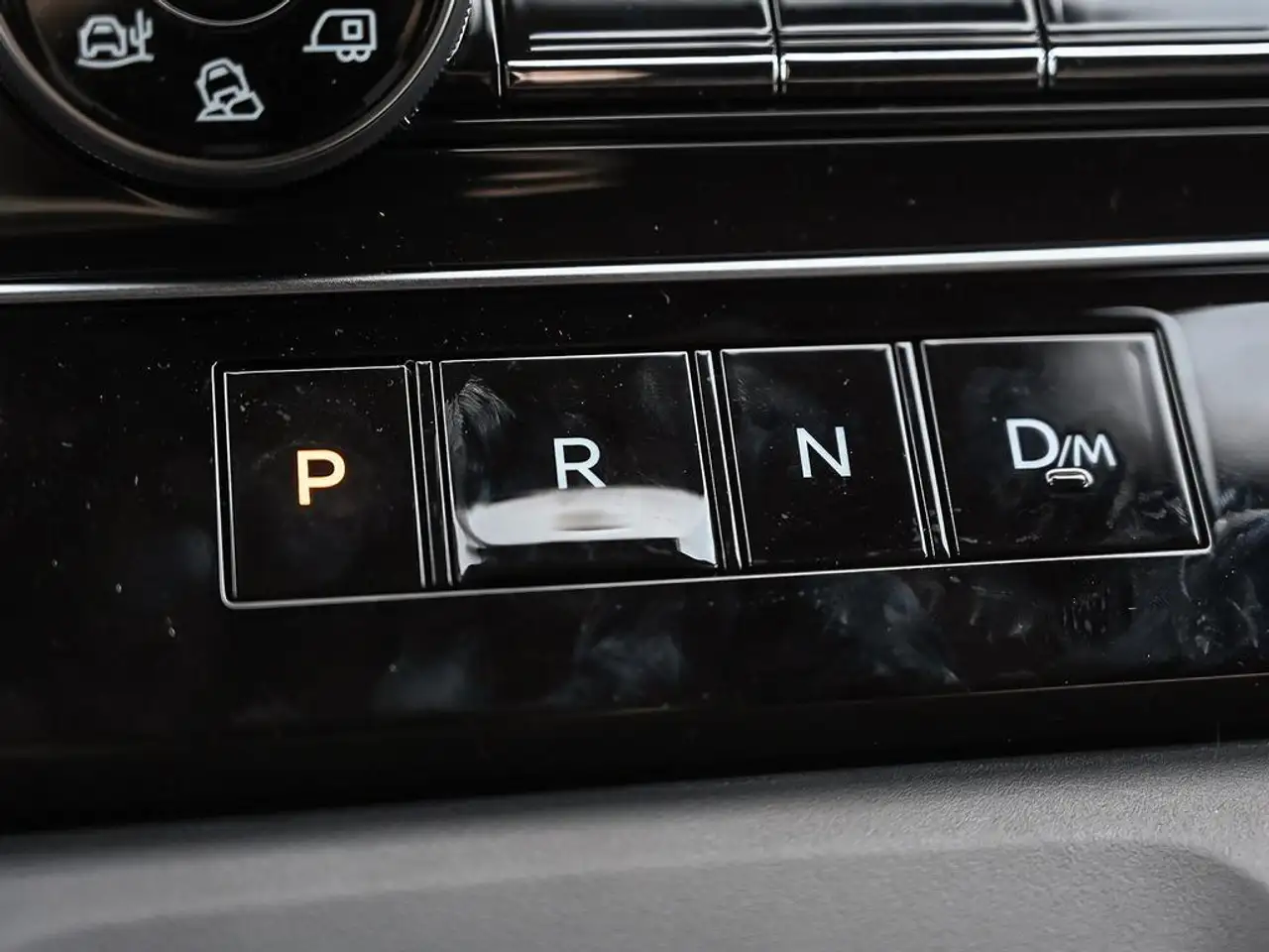 Nissan Armada снимка Nissan Armada