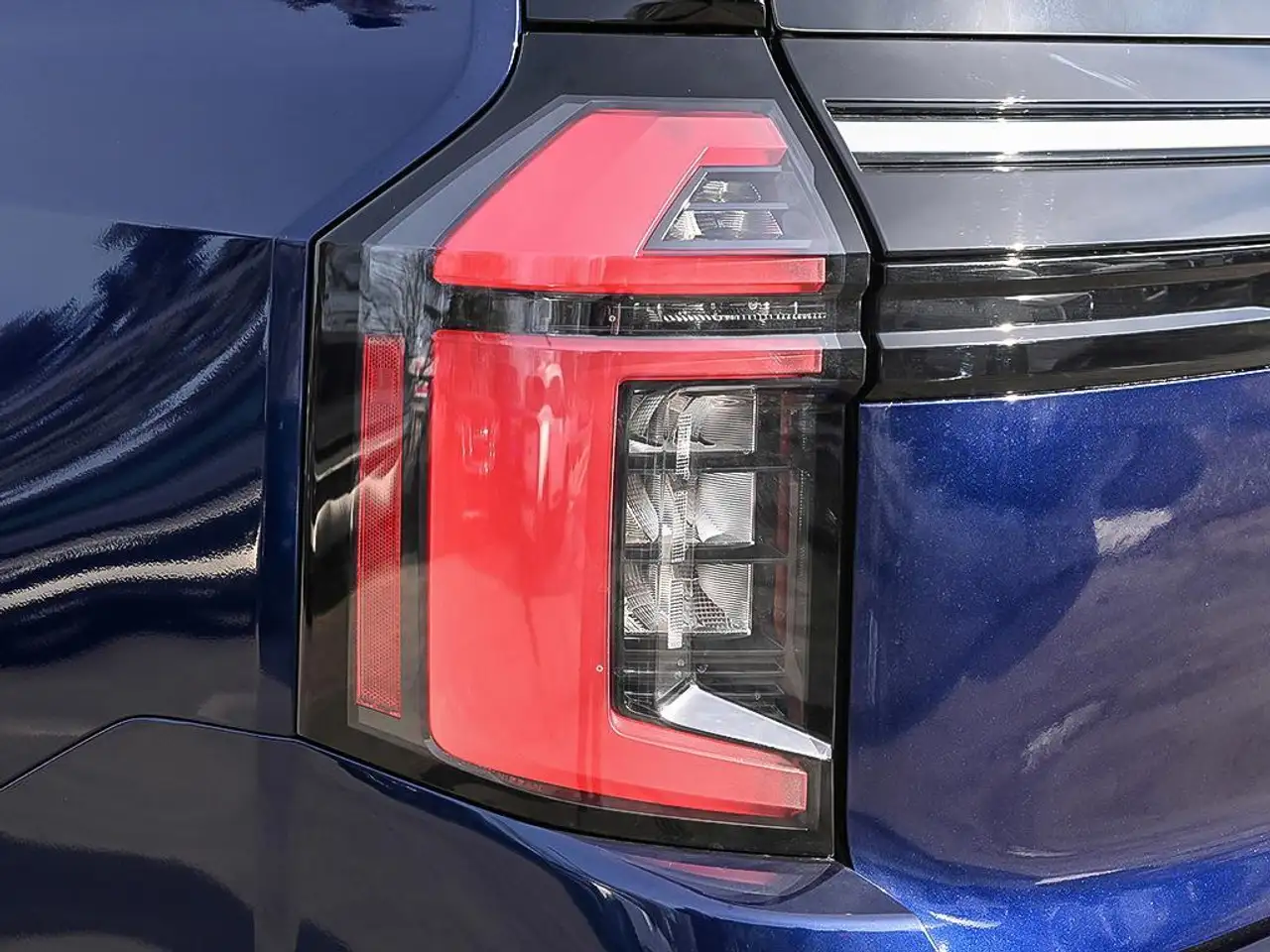 Nissan Armada снимка Nissan Armada