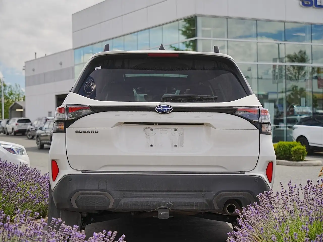 Subaru Forester снимка Subaru Forester