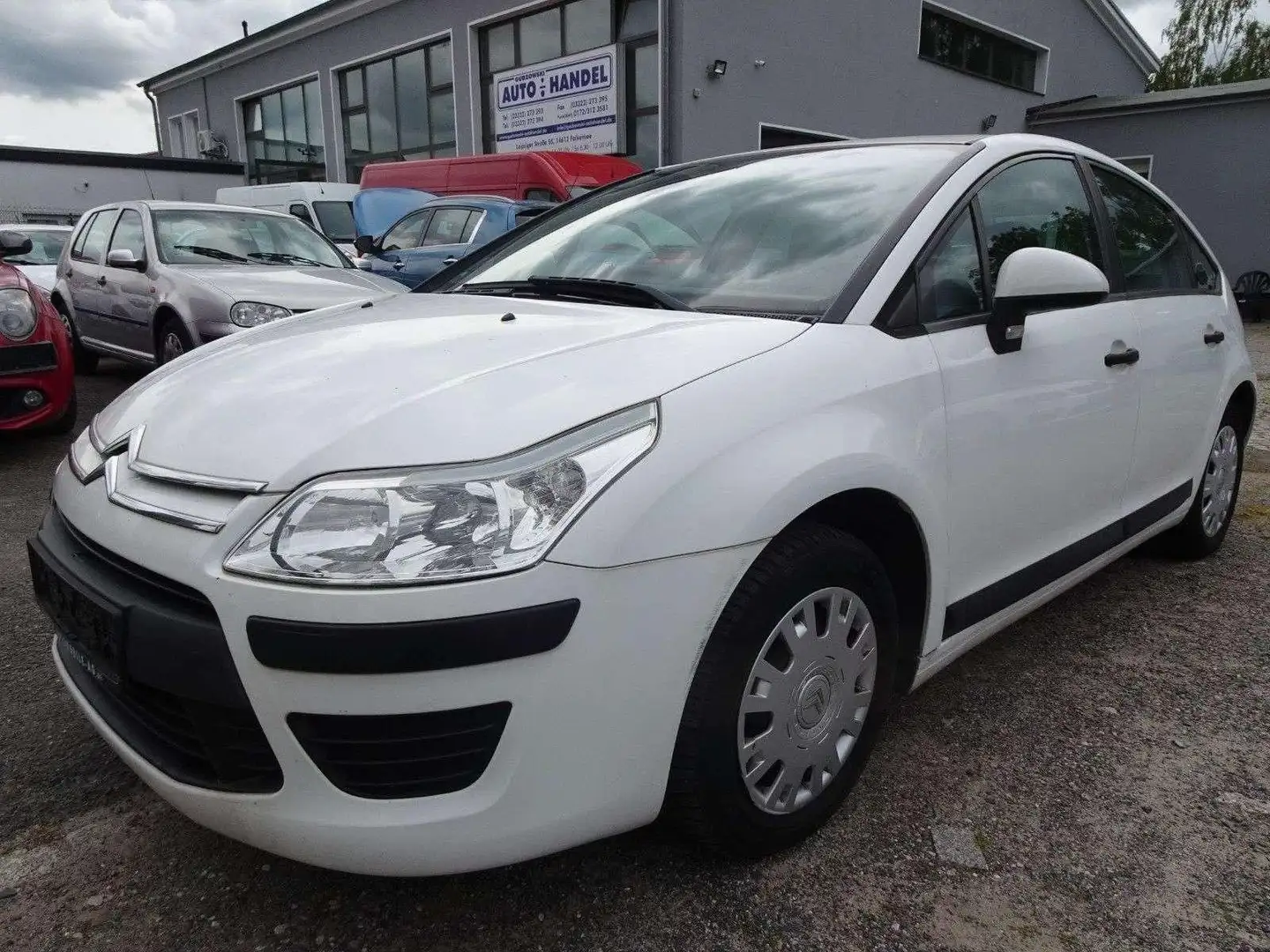Citroen C4 1.4 16V 65KW, 5TÜRIG-SERVO-ZV-8xBEREIFT-ESP Weiß - 1
