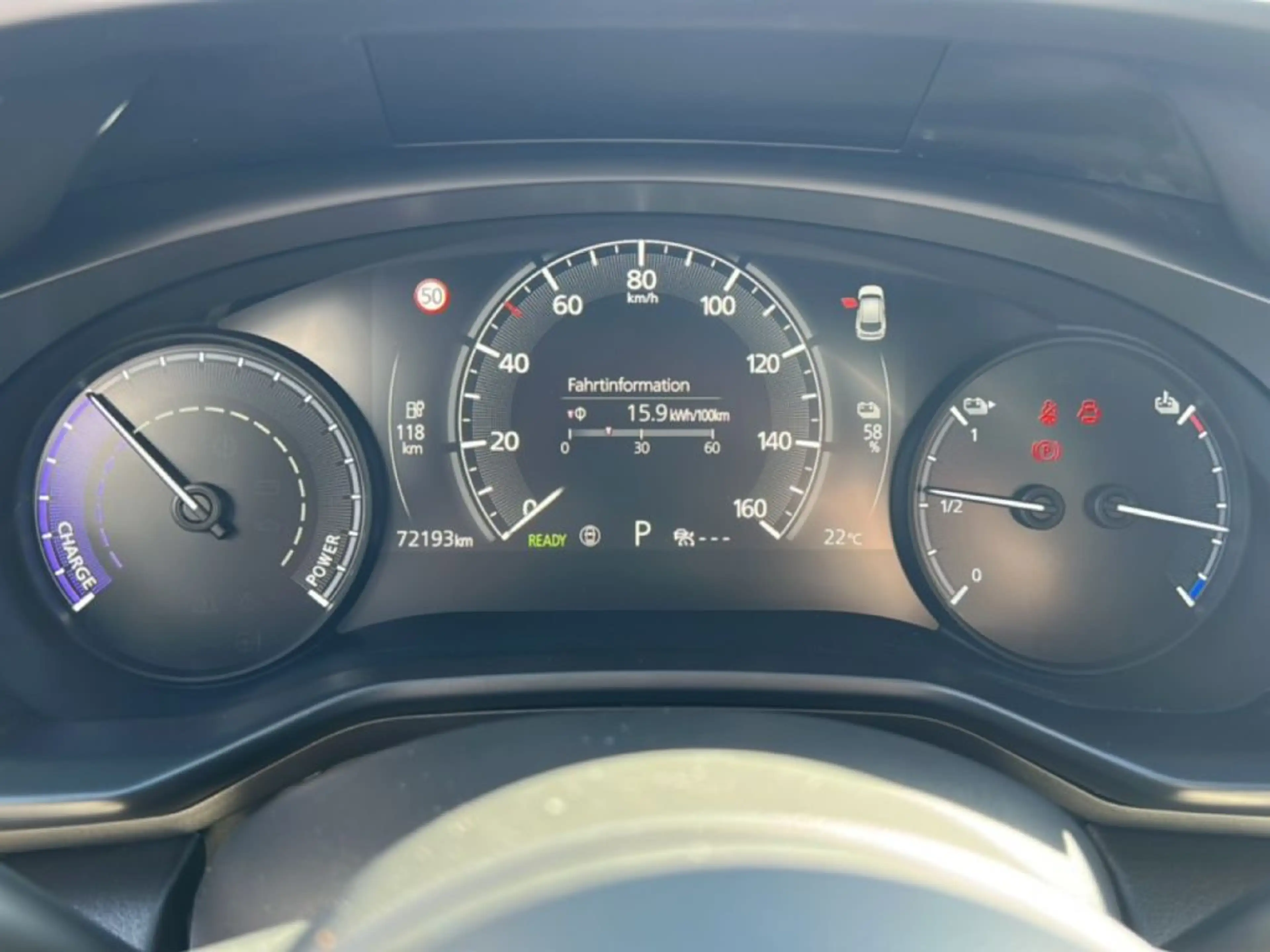 Mazda MX-30 e-SKYACTIV — photo 12