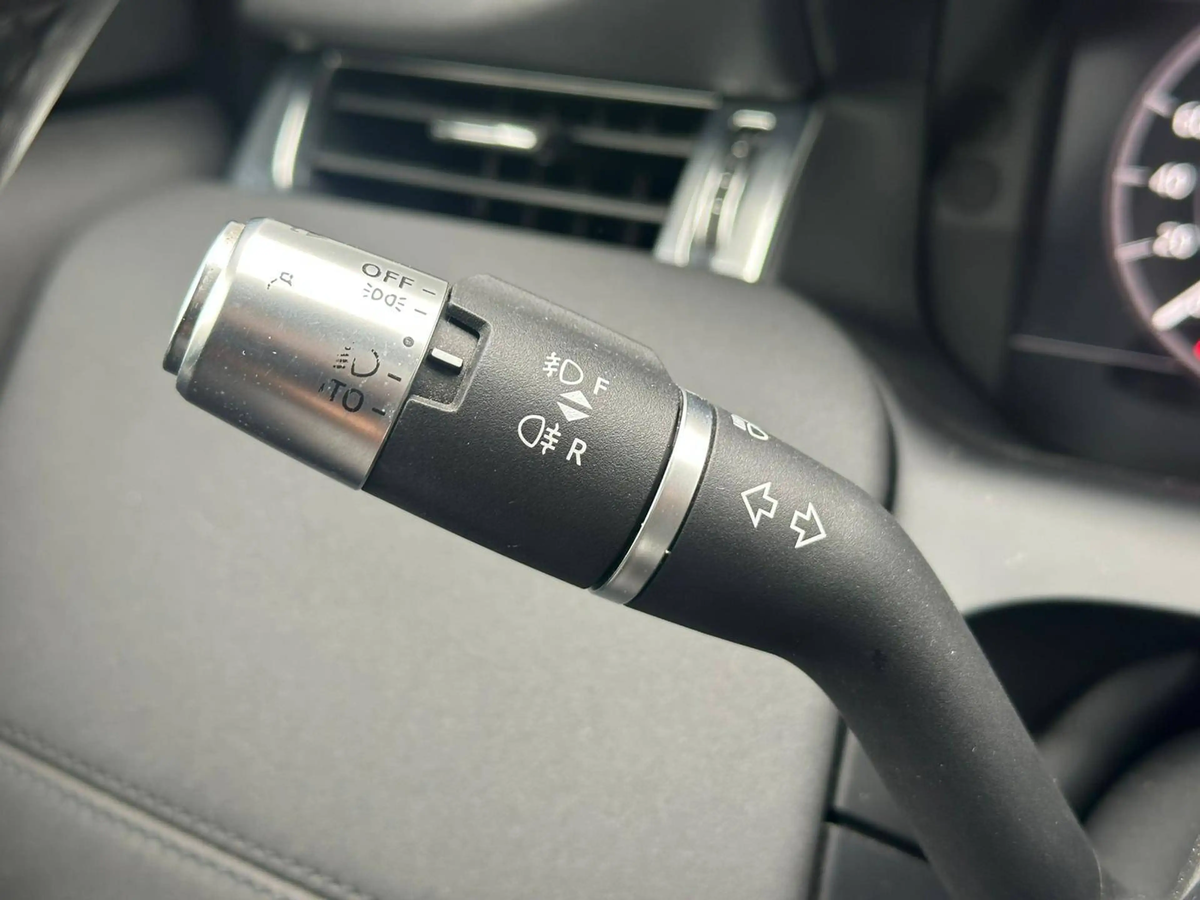 Land Rover Discovery Sport Navigatie/camera/elektrische zetels/panoramisch dak — photo 14