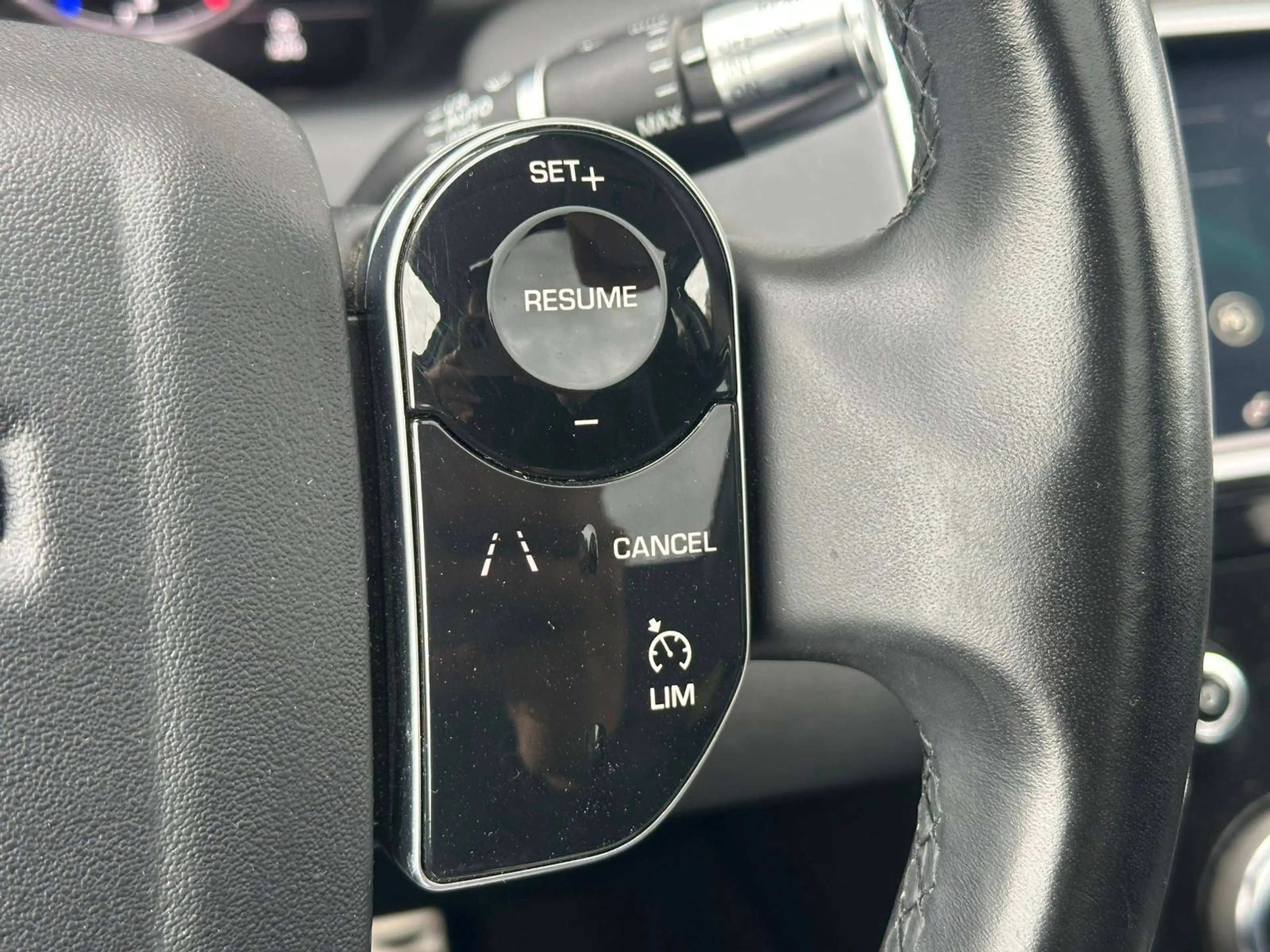 Land Rover Discovery Sport Navigatie/camera/elektrische zetels/panoramisch dak — photo 7