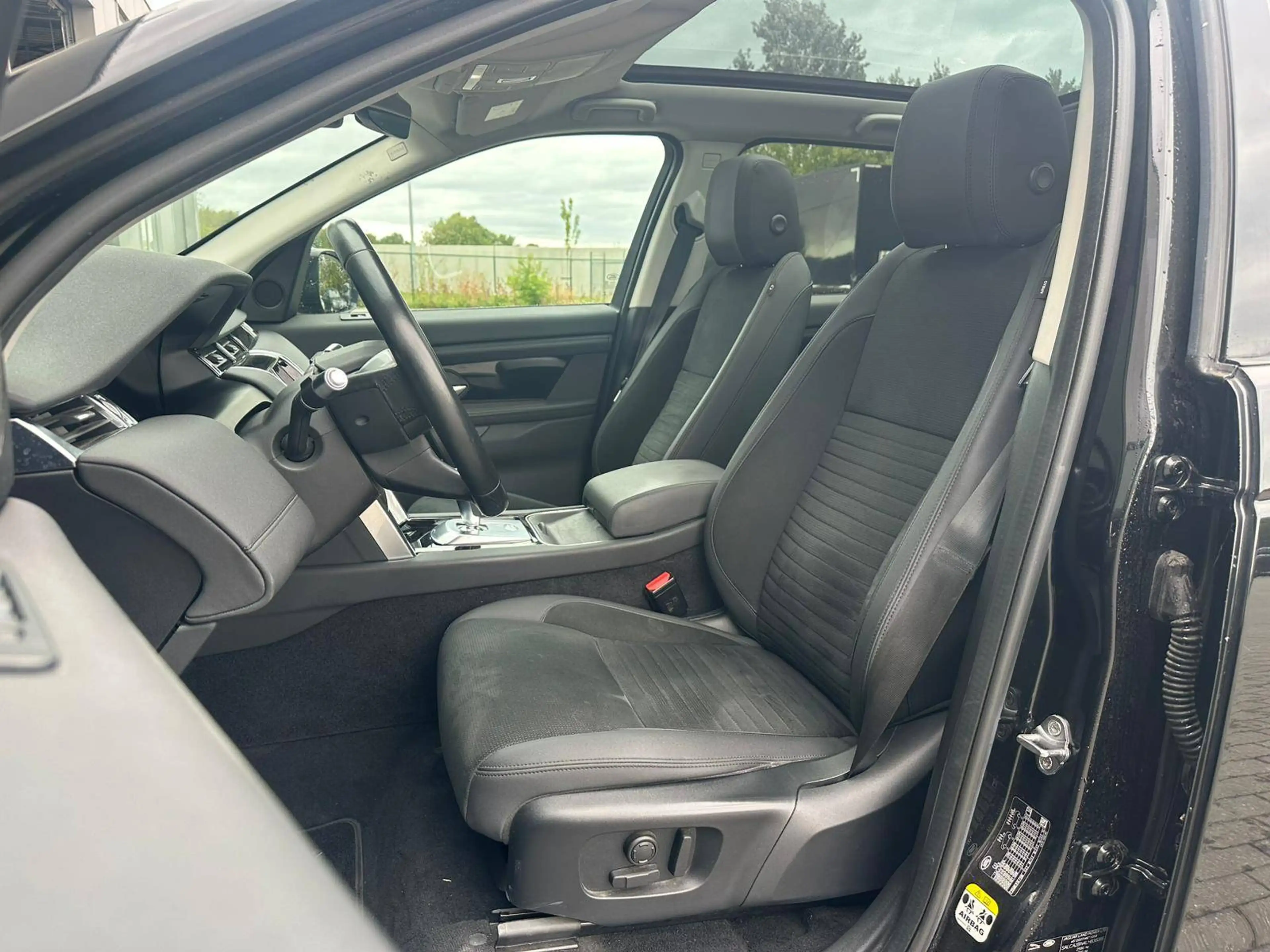 Land Rover Discovery Sport Navigatie/camera/elektrische zetels/panoramisch dak — photo 11