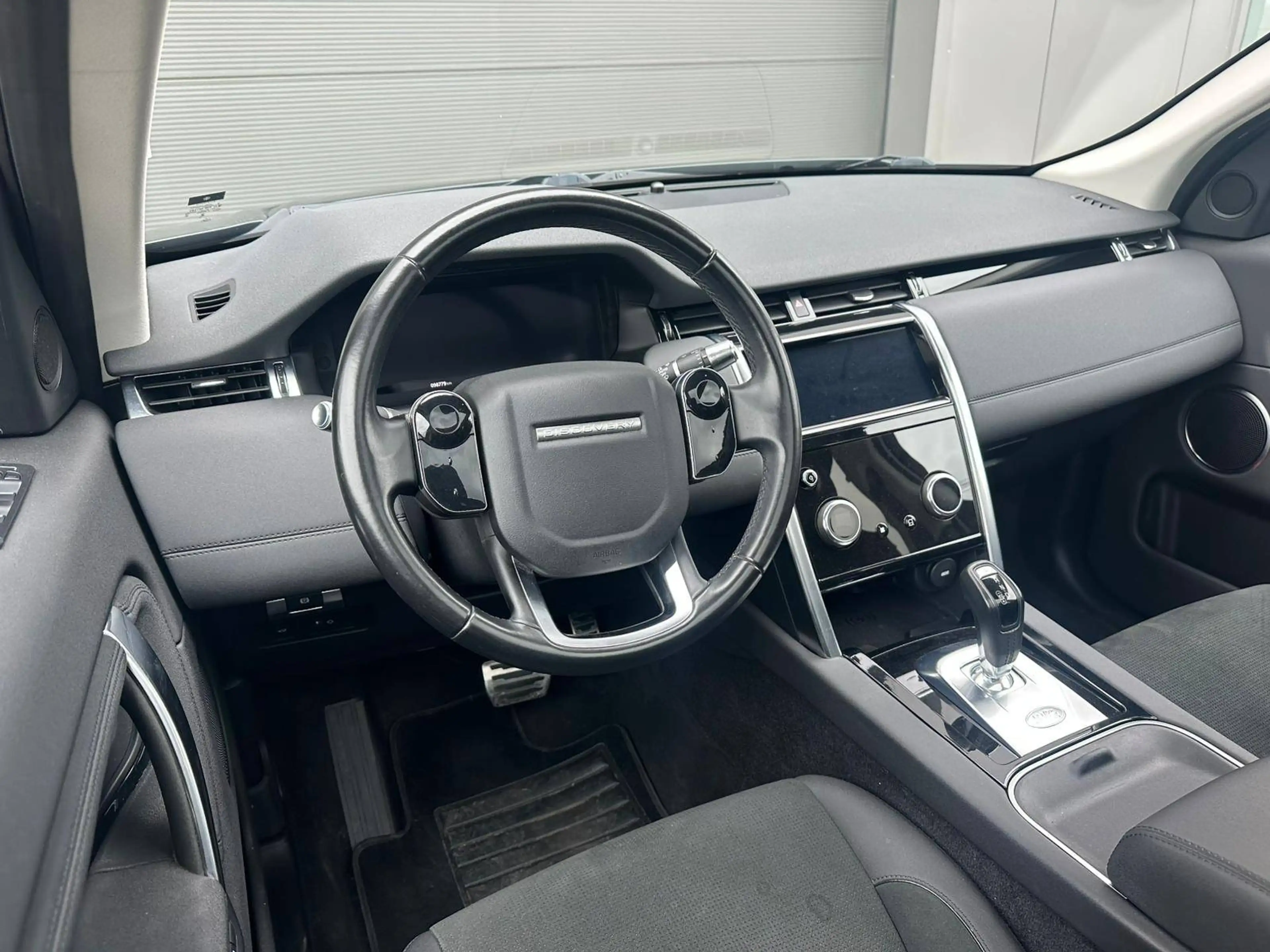 Land Rover Discovery Sport Navigatie/camera/elektrische zetels/panoramisch dak — photo 10