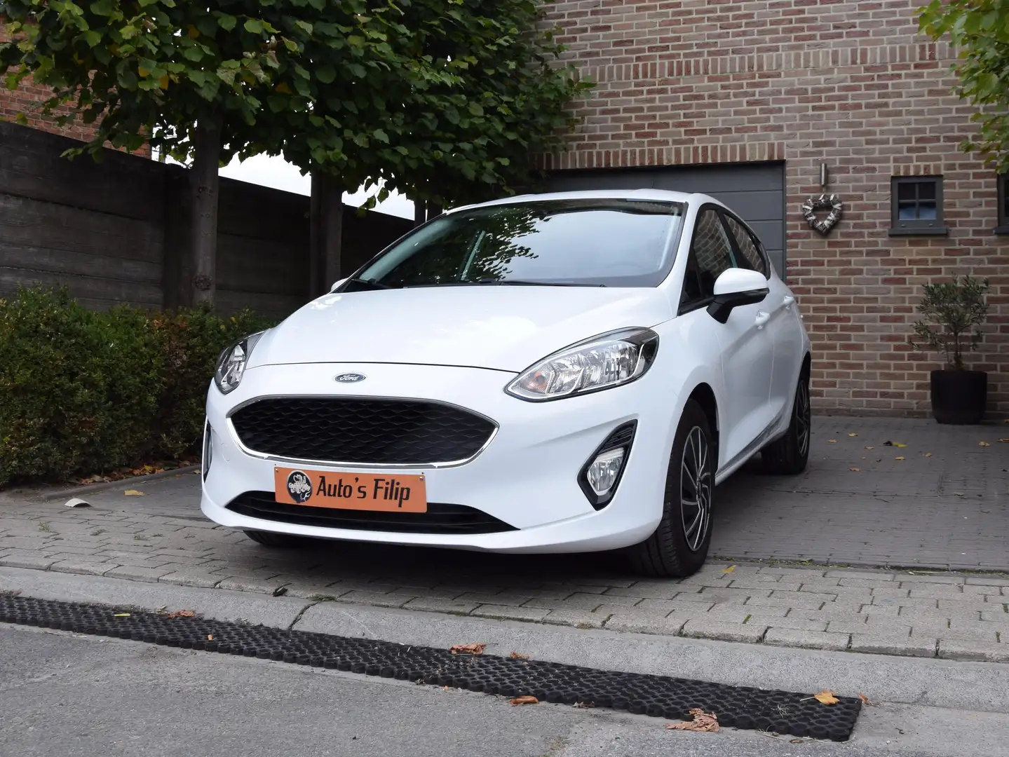 Ford Fiesta SUPER MOOIE FORD FIESTA MET MAAR SLECHTS 43.000 KM Wit - 1