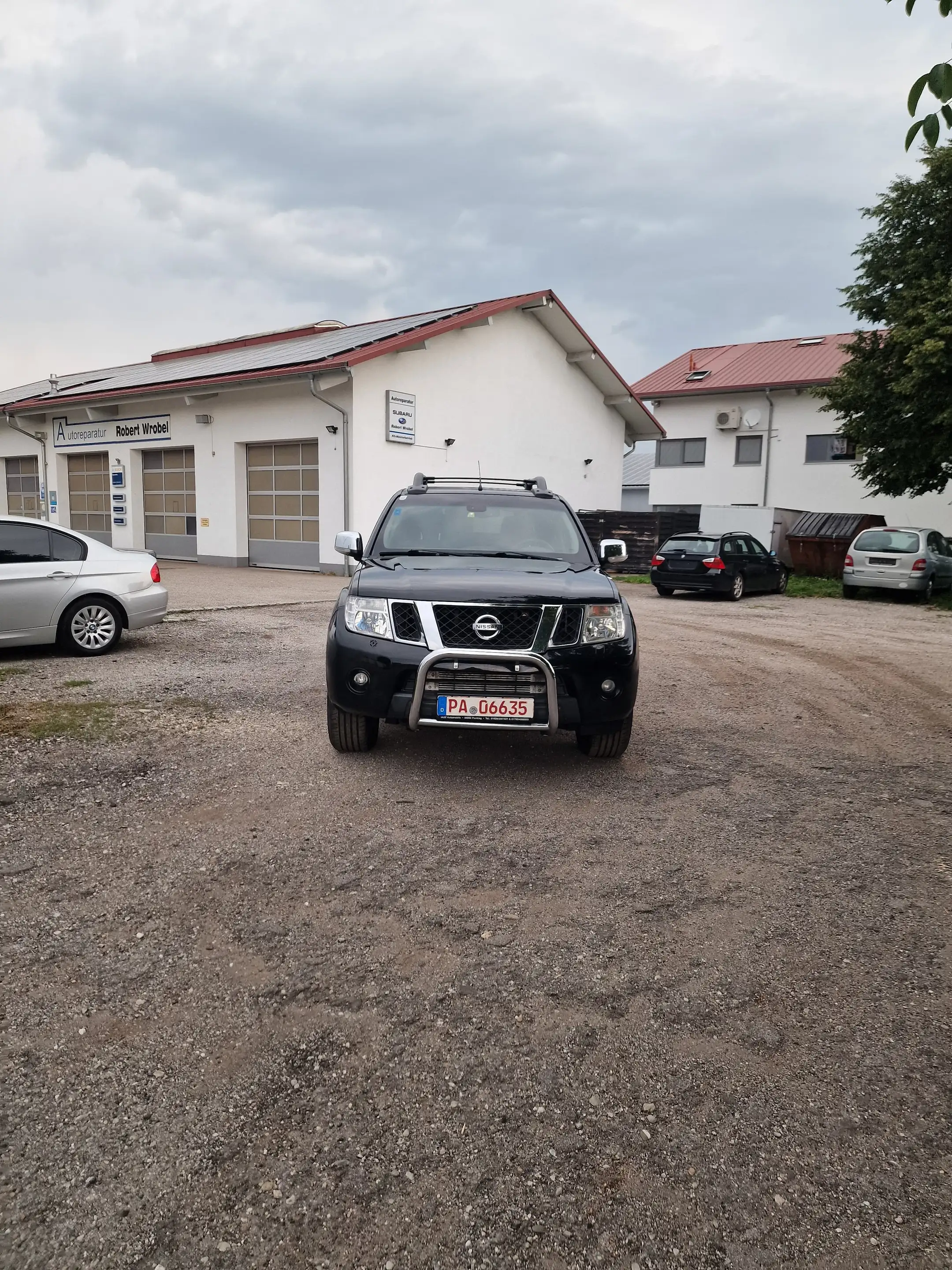 Nissan Navara Double Cab LE V6 4X4