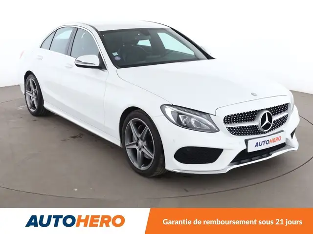 Mercedes-Benz C-Class view 8