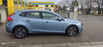 V40 II 2012 2.0 d2 Plus geartronic xfetta