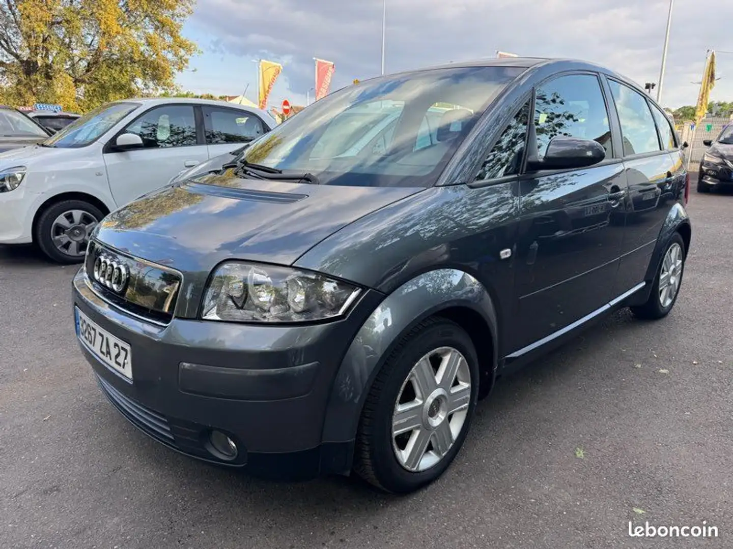 Audi A2 1.4 Tdi 75cv garantie Gris - 1