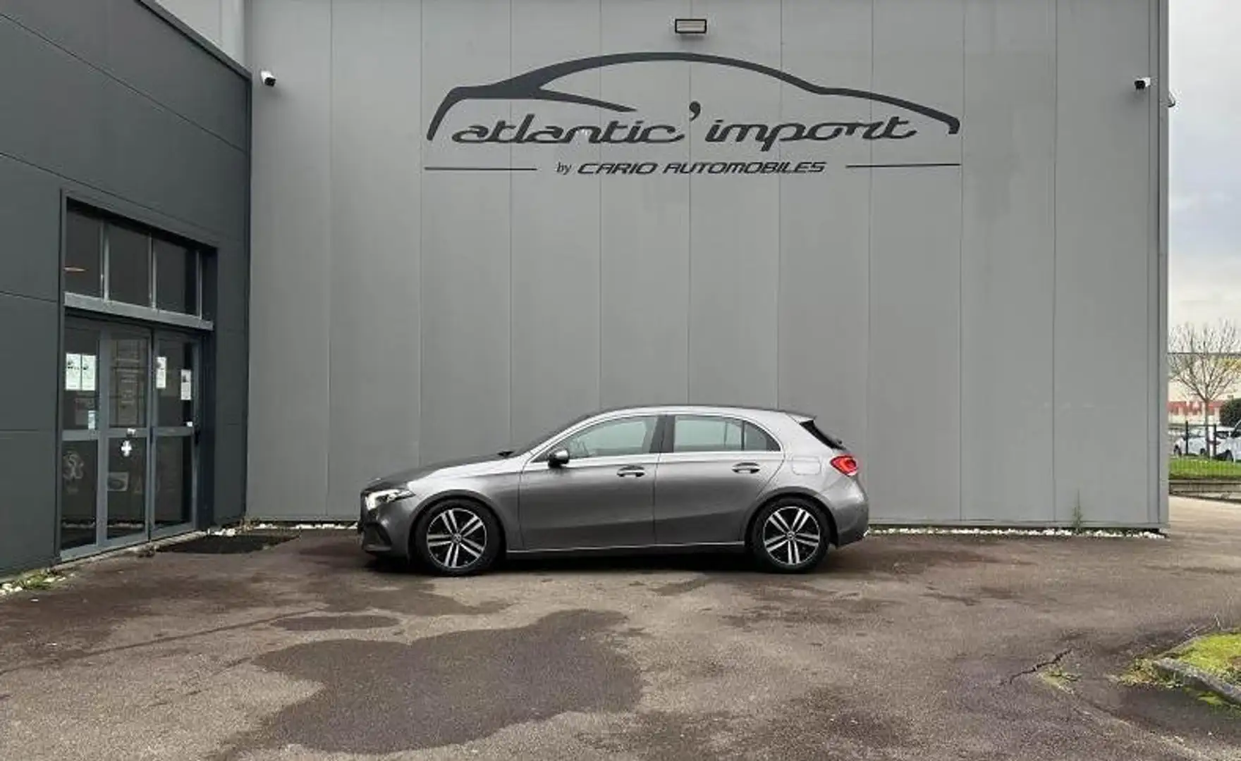 Mercedes-Benz A 200 200 d PROGRESSIVE LINE 8G-DCT Grau - 2