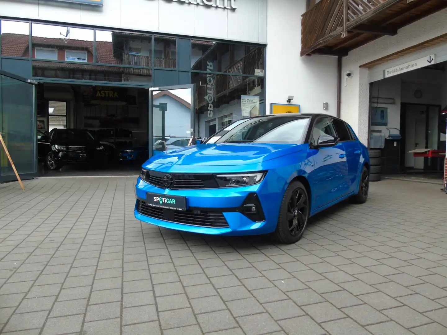 Opel Astra L Lim. 5-trg. GS Line Blau - 1