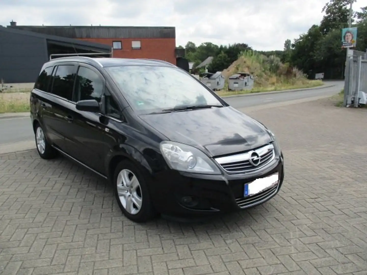 Opel Zafira Zafira 1.8 Family Schwarz - 2