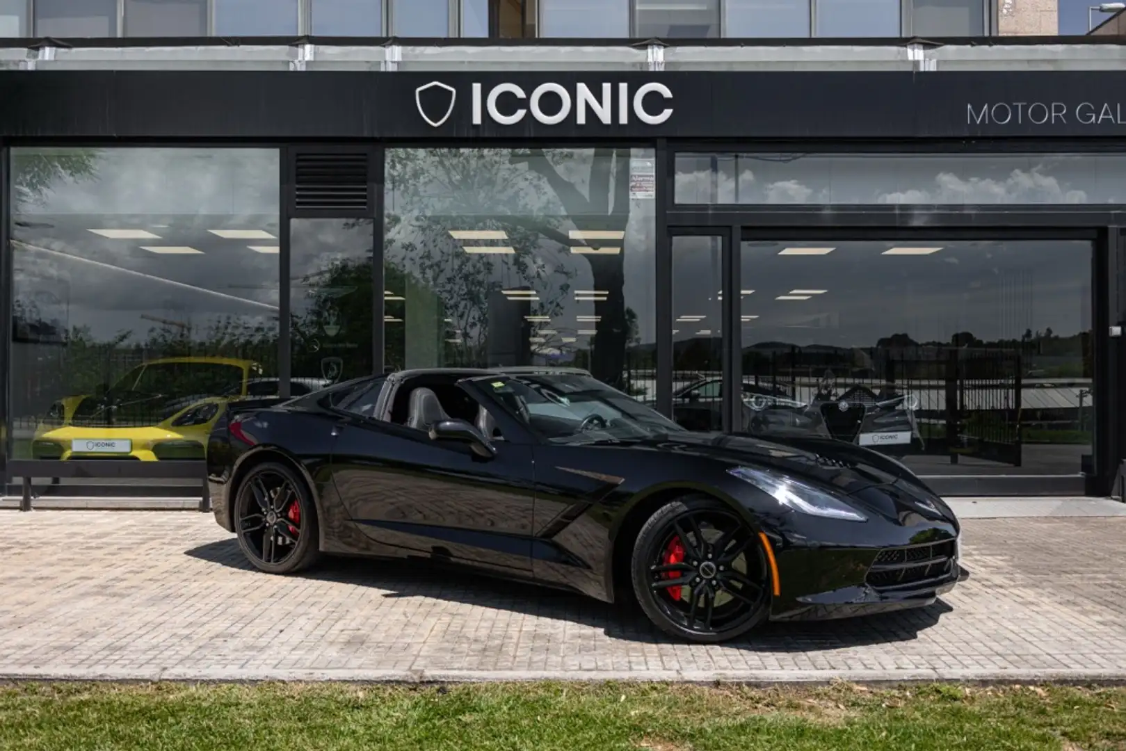 Chevrolet Corvette Convertible Z51 3LT Aut. Чорний - 1