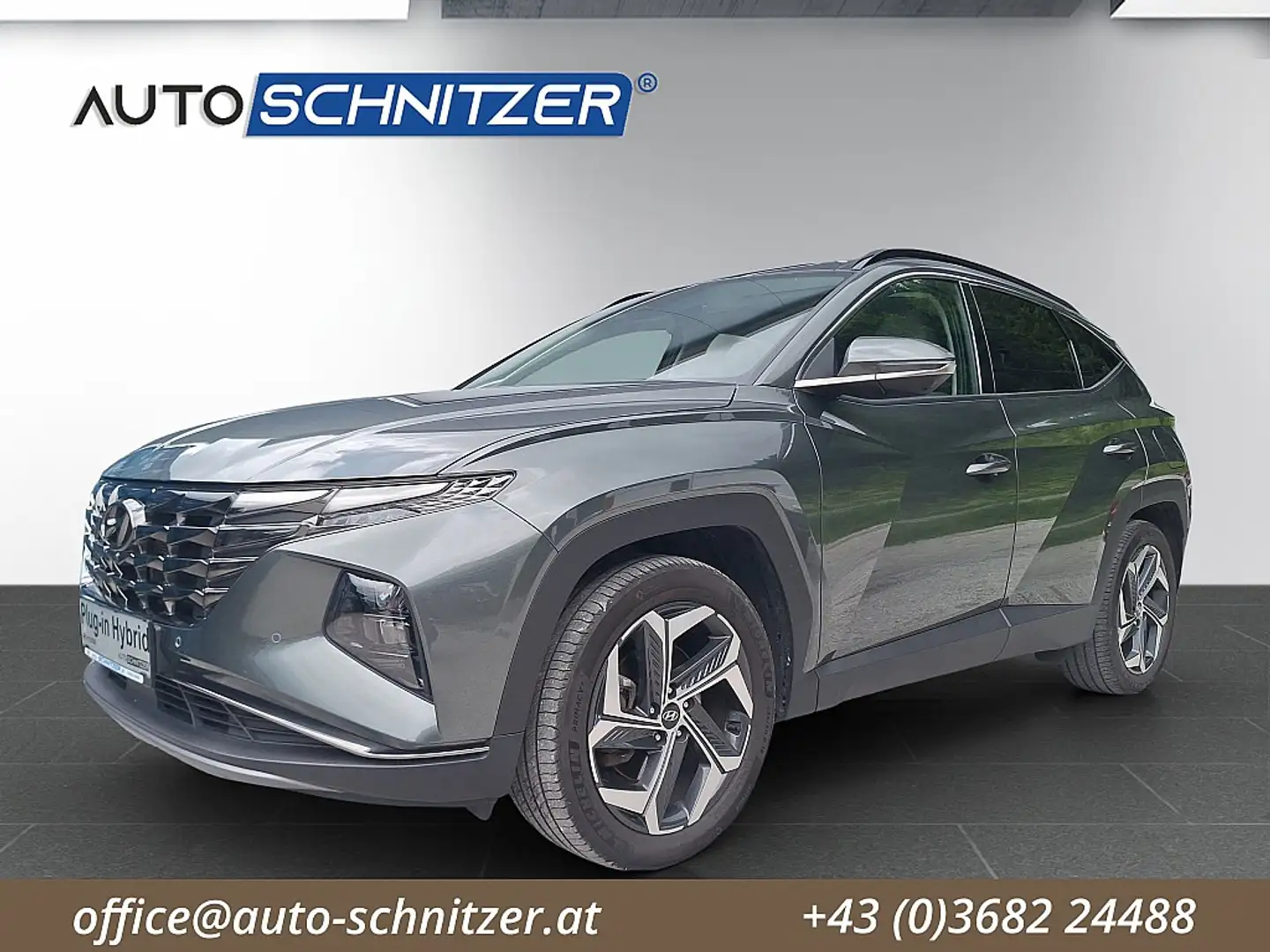 Hyundai TUCSON Tucson 1,6 T-GDI Plug-In Hybrid 4WD Prestige Li... Grigio - 1