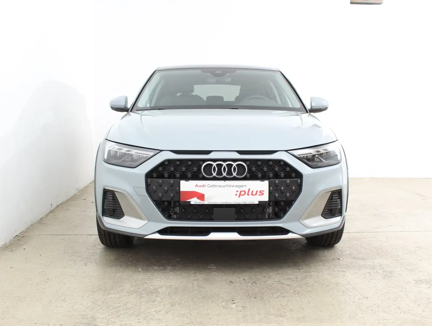 Audi A1 30 TFSI intense Grau - 2