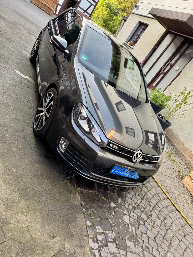 Volkswagen Golf GTD Szary - 2