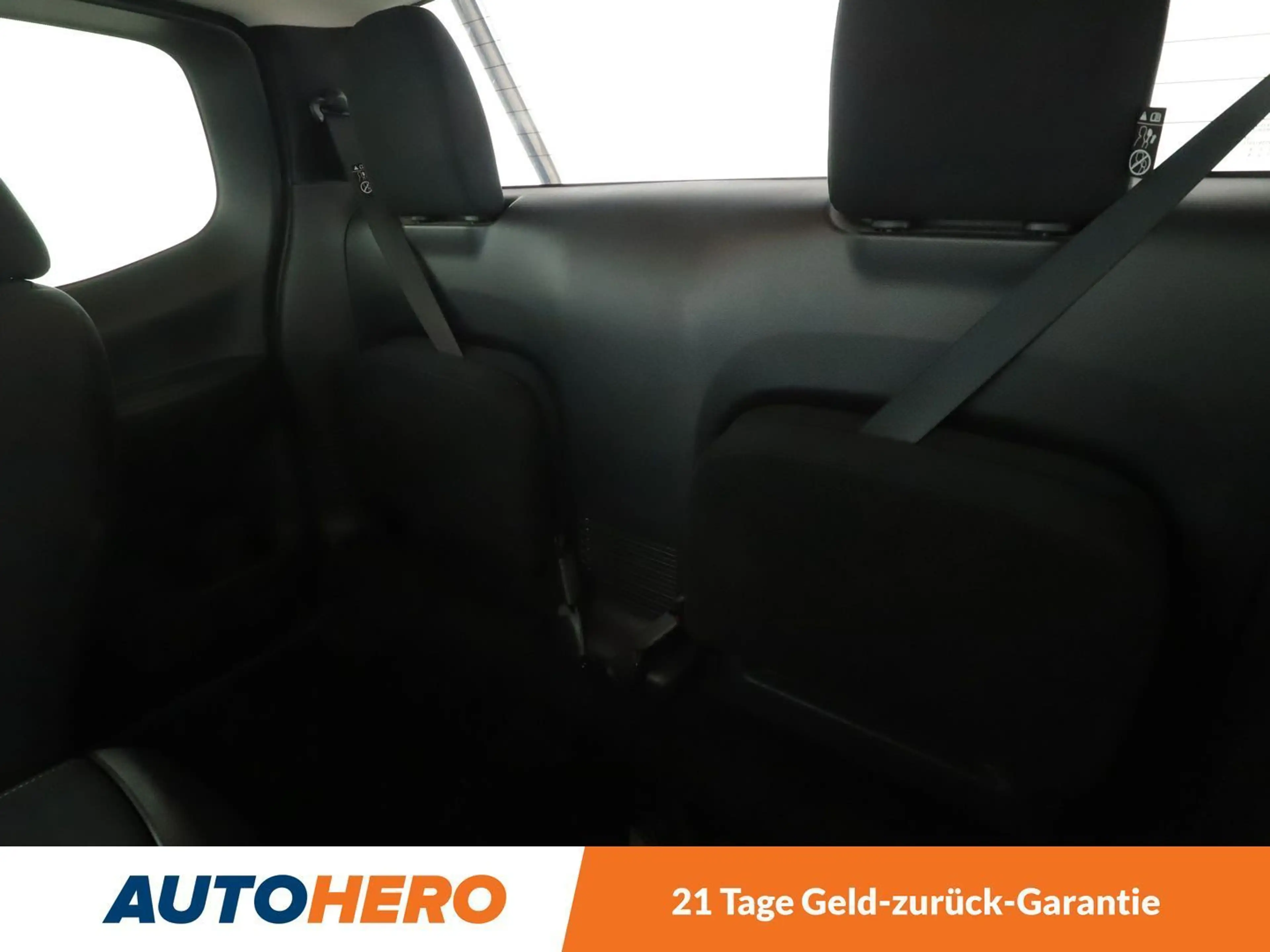 Nissan NP300 2.3 dCi N-Connecta King Cab 4x4 *NAVI*LED*TEMPO* — photo 14