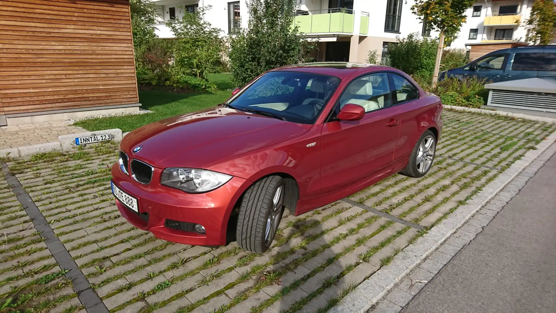 BMW 118 118d Coupe Rot - 1