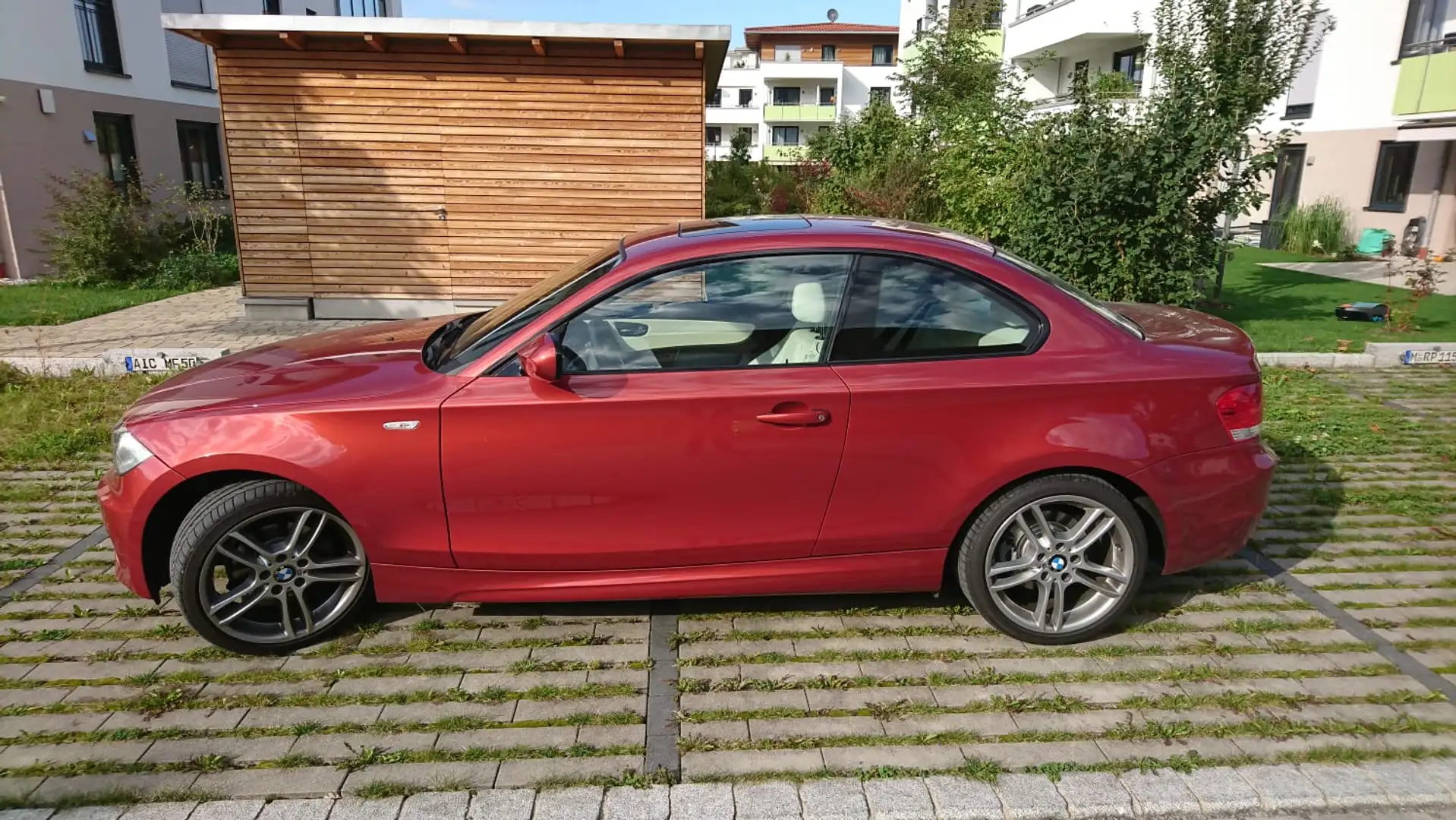 BMW 118 118d Coupe Rot - 2