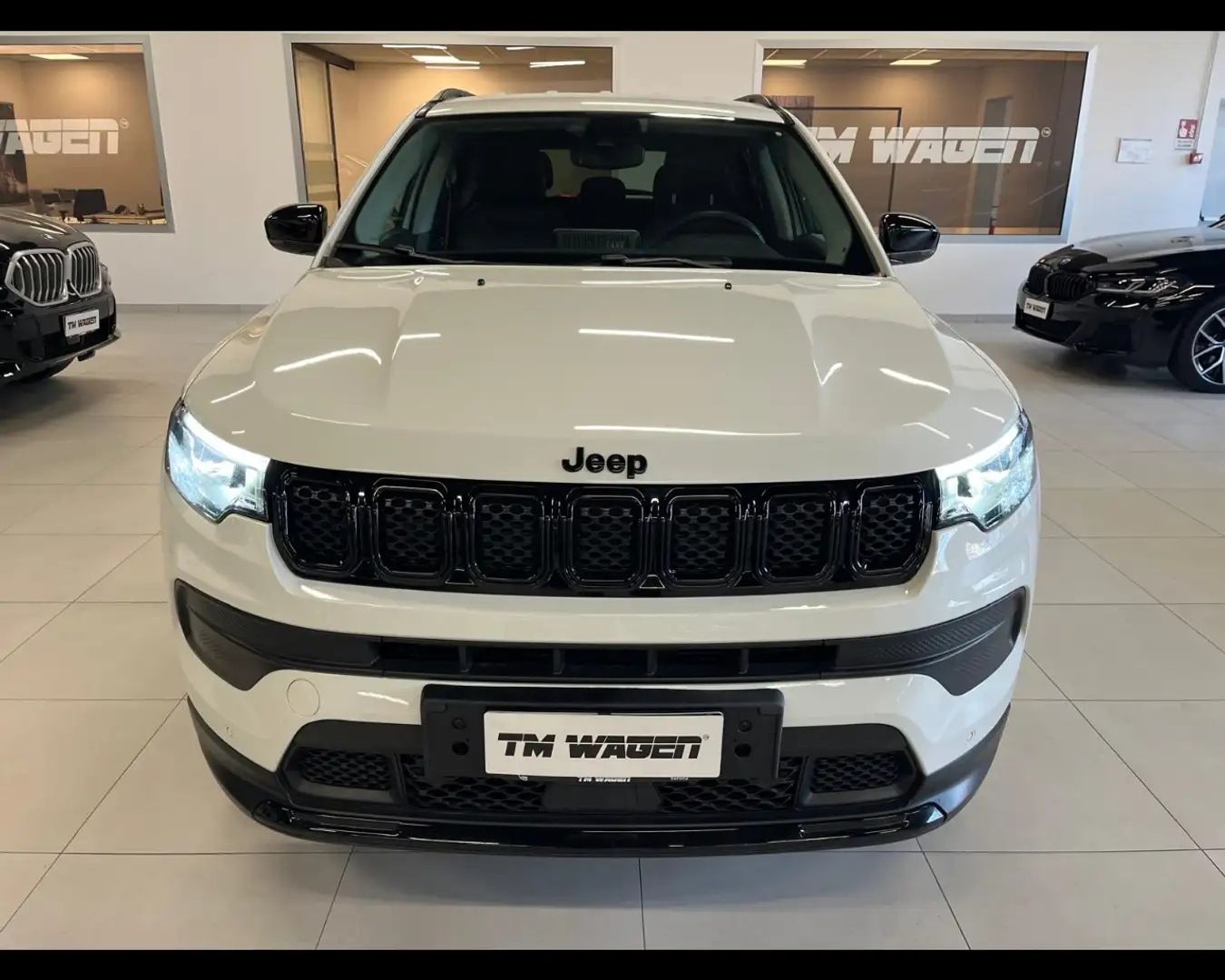 Jeep Compass 1.5 Turbo T4 130 CV MHEV 2WD Night Eagle Bianco - 2