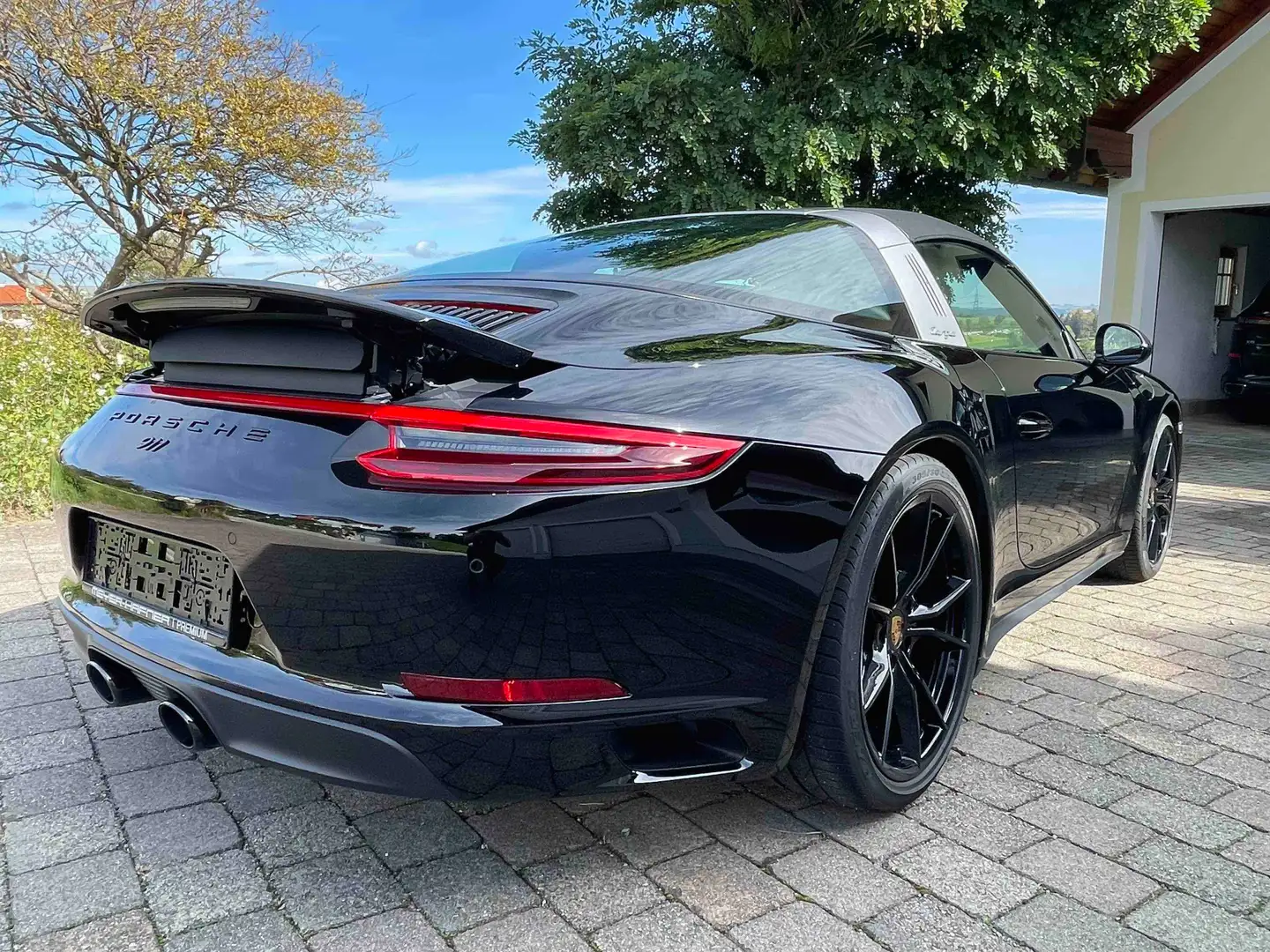 Porsche 911 991.2 Targa 4 PDK Schwarz - 1