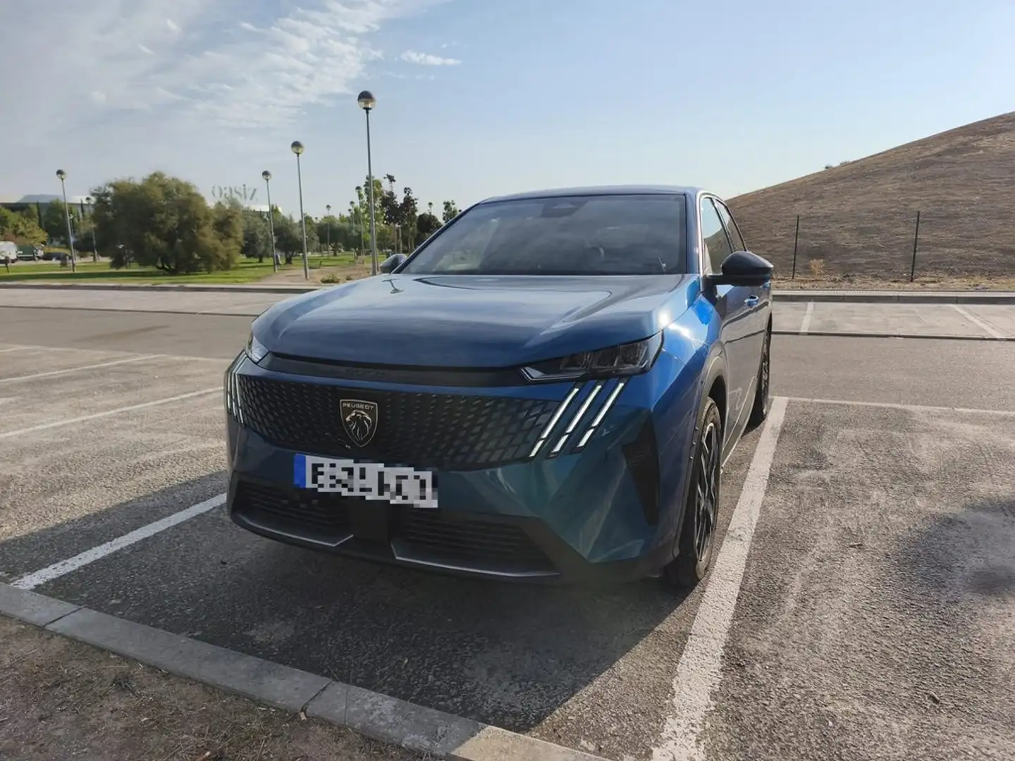 Peugeot 3008 HYbrid4 - 2