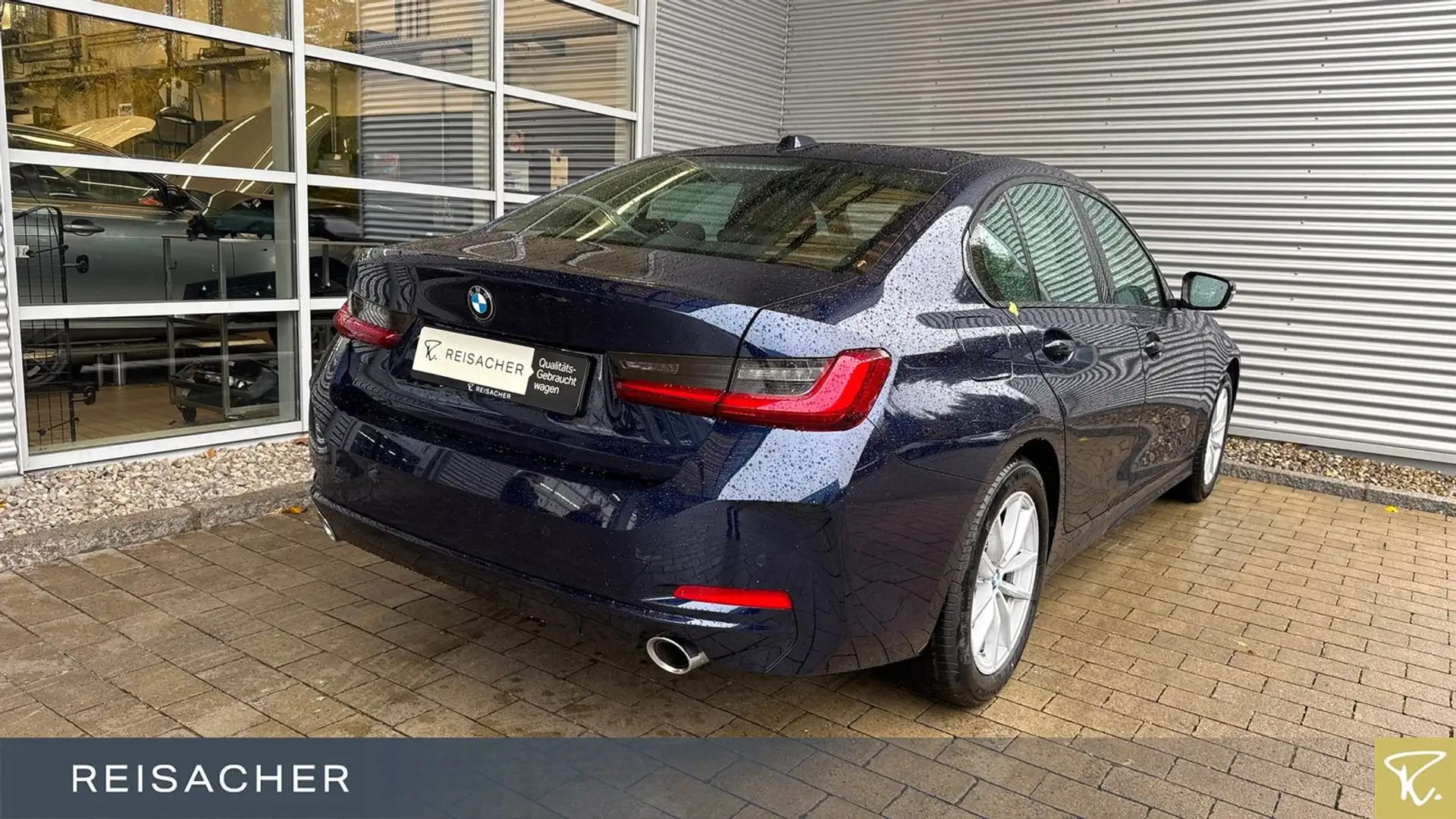 BMW 318 iA Limousine Navi Widecreen AHK 17"LM Tempo Blau - 2
