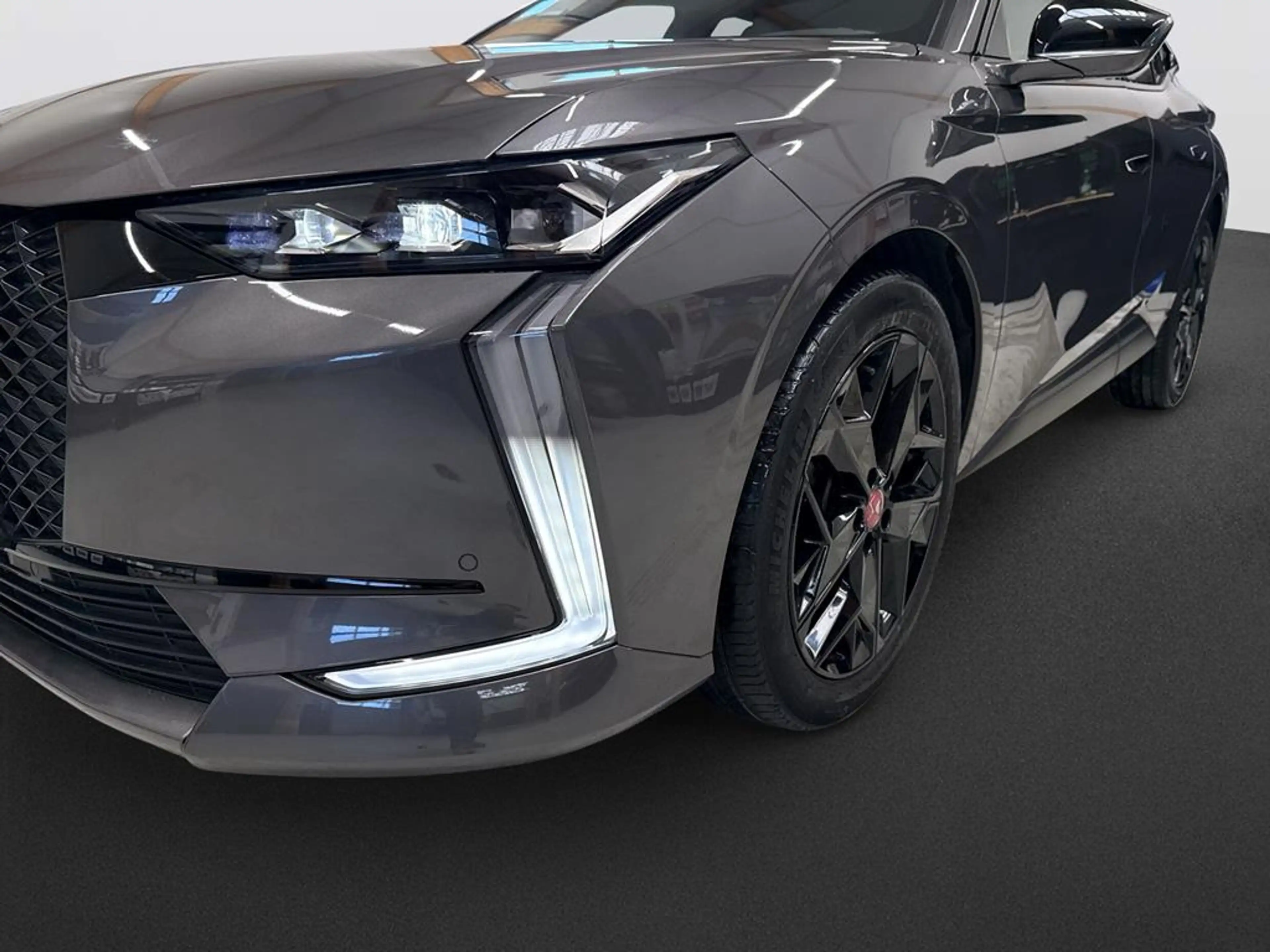 DS Automobiles DS 4 Performance Line + — photo 11