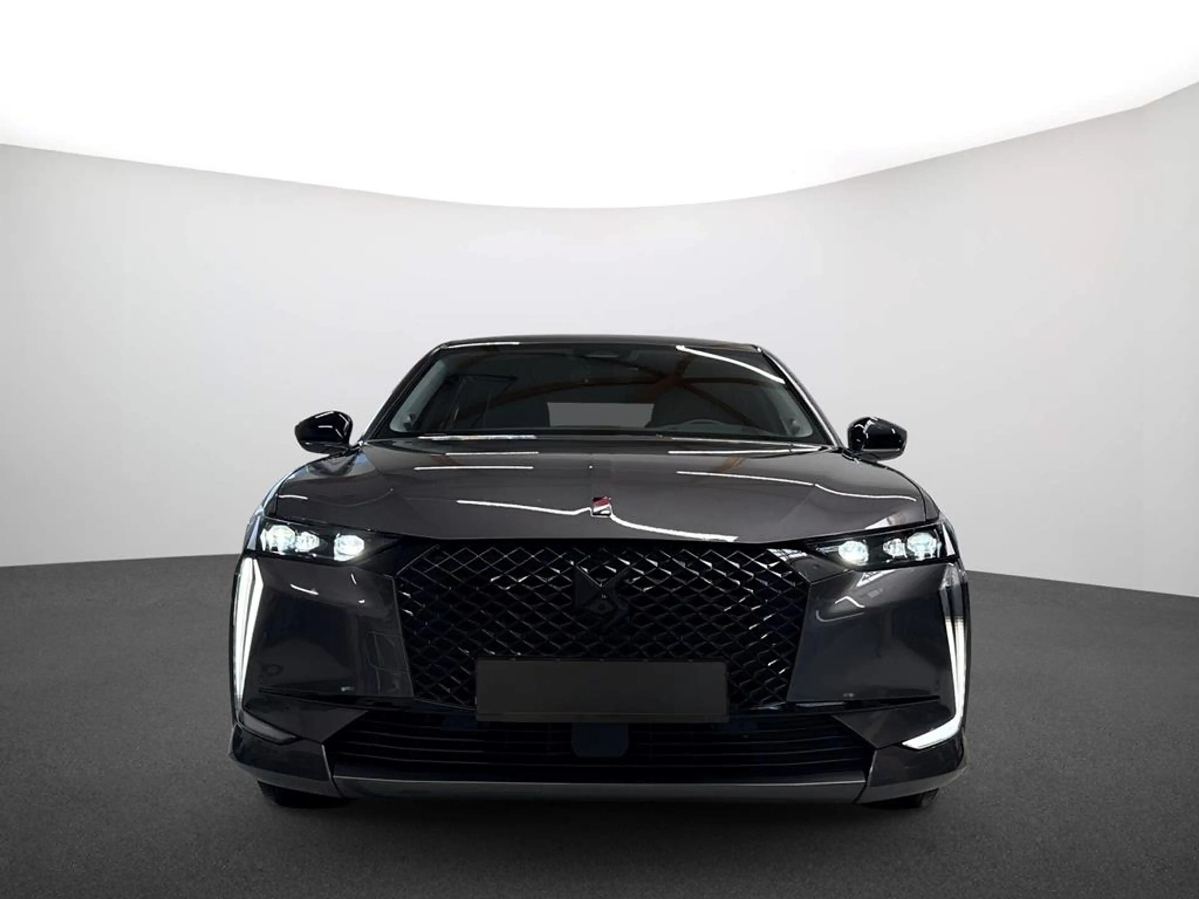DS Automobiles DS 4 Performance Line + — photo 3