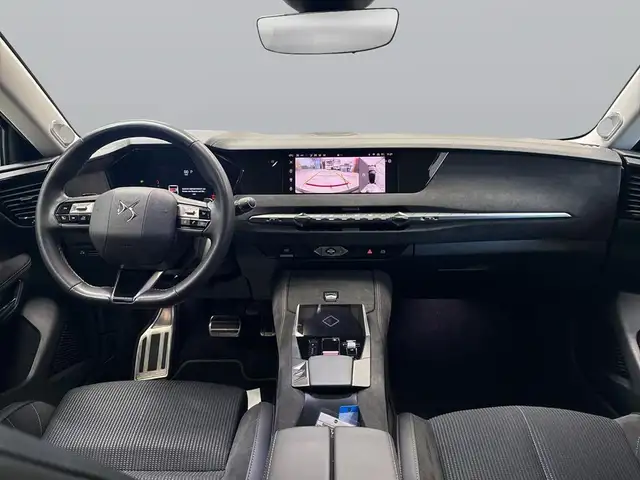 DS Automobiles DS 4 view 12