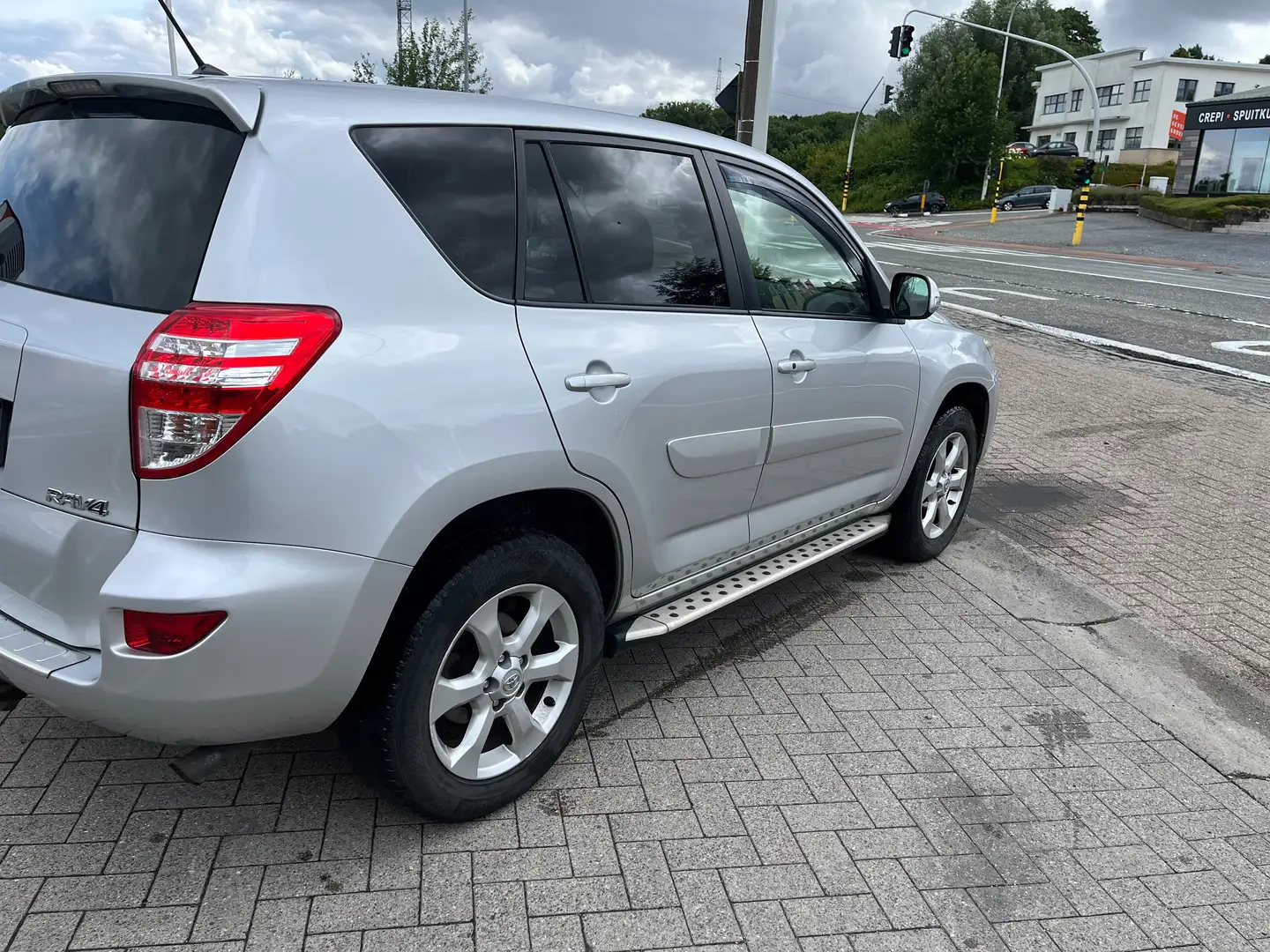 Toyota RAV 4 2.2 D-4D 4x4 Black Edition DPF PRIX EXPORT Gris - 2