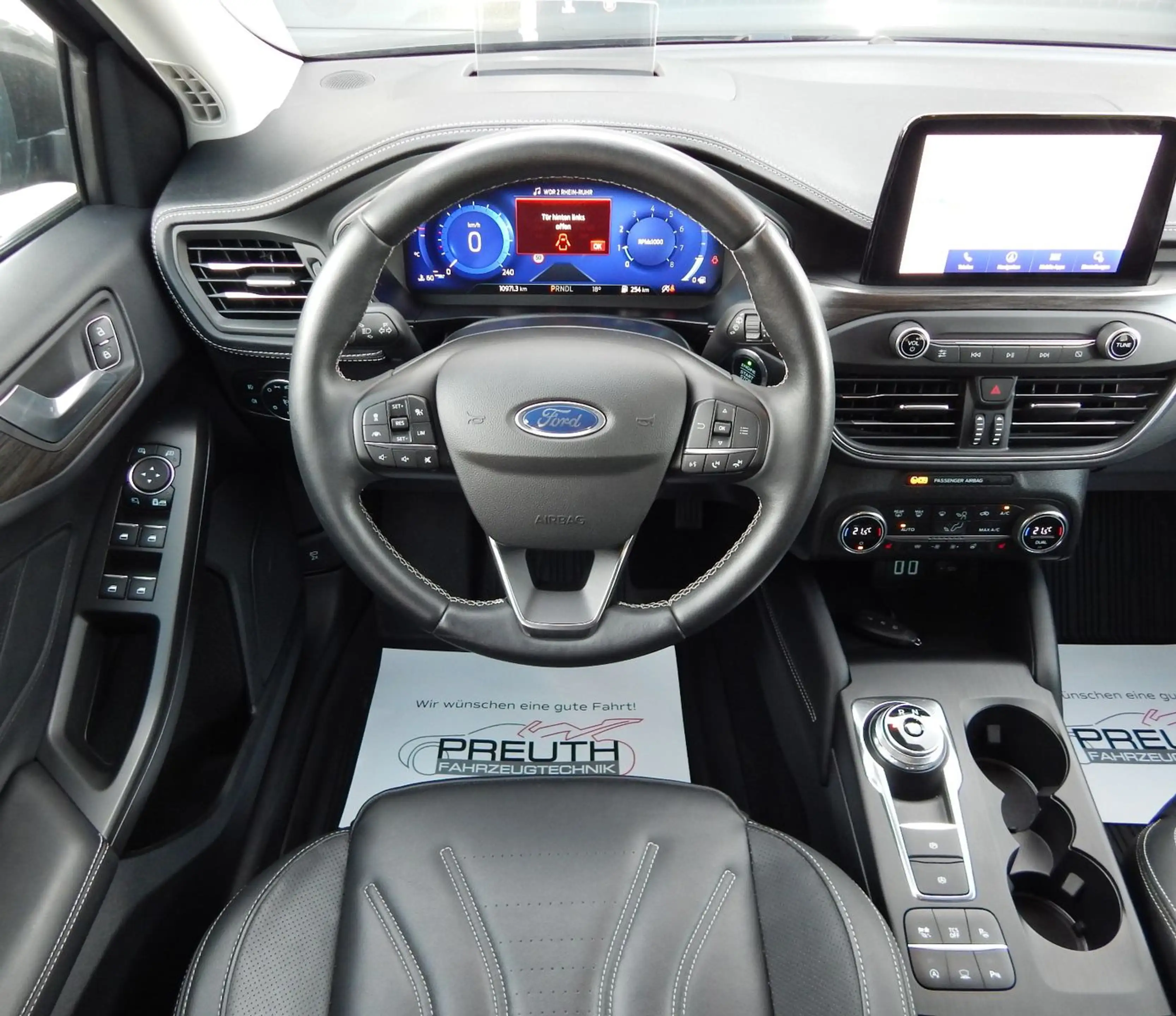 Ford Focus 1.5 Vignale ~HUD~NAVI~KAMERA~LEDER~LED~ — photo 13