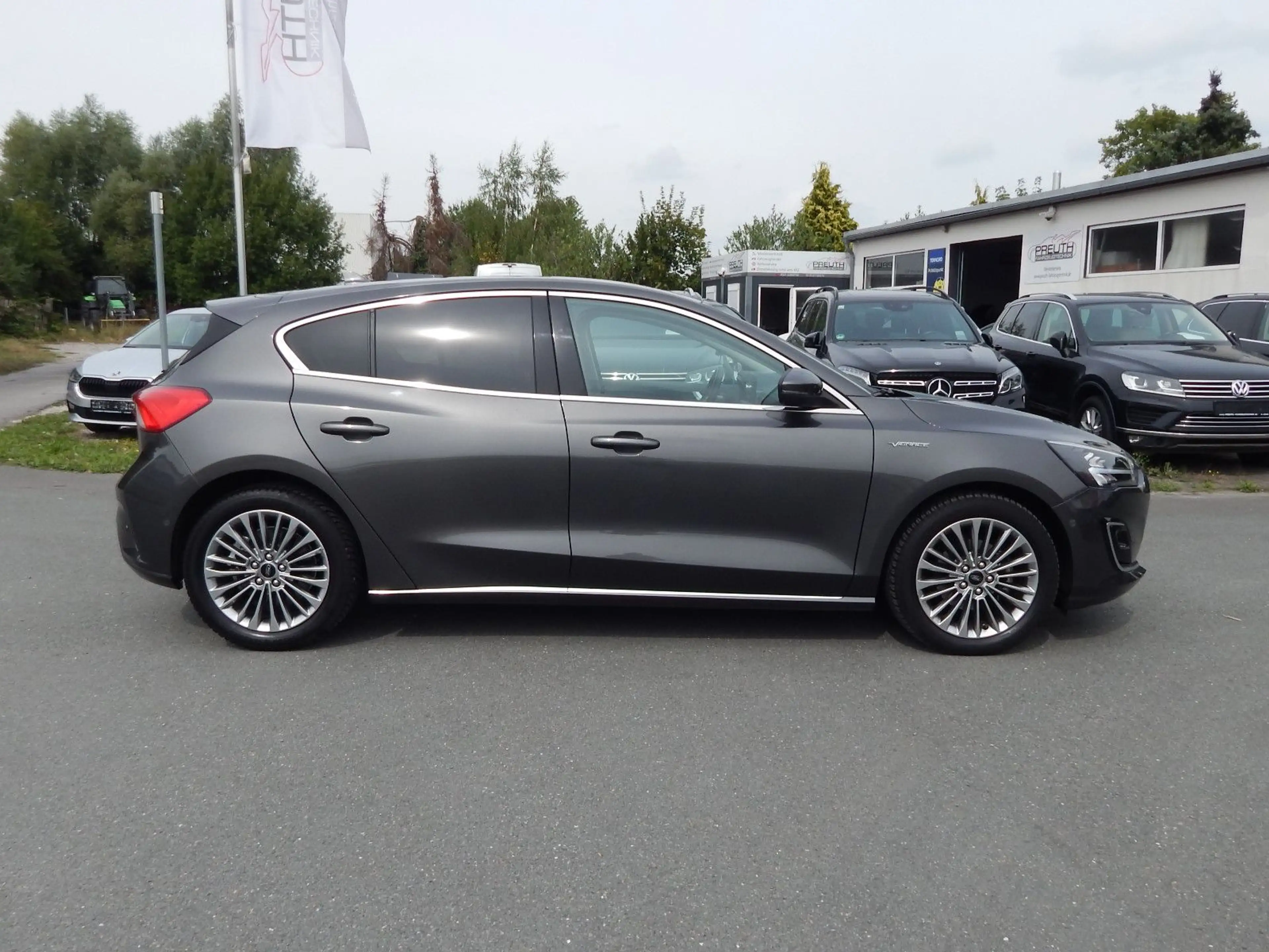 Ford Focus 1.5 Vignale ~HUD~NAVI~KAMERA~LEDER~LED~ — photo 7