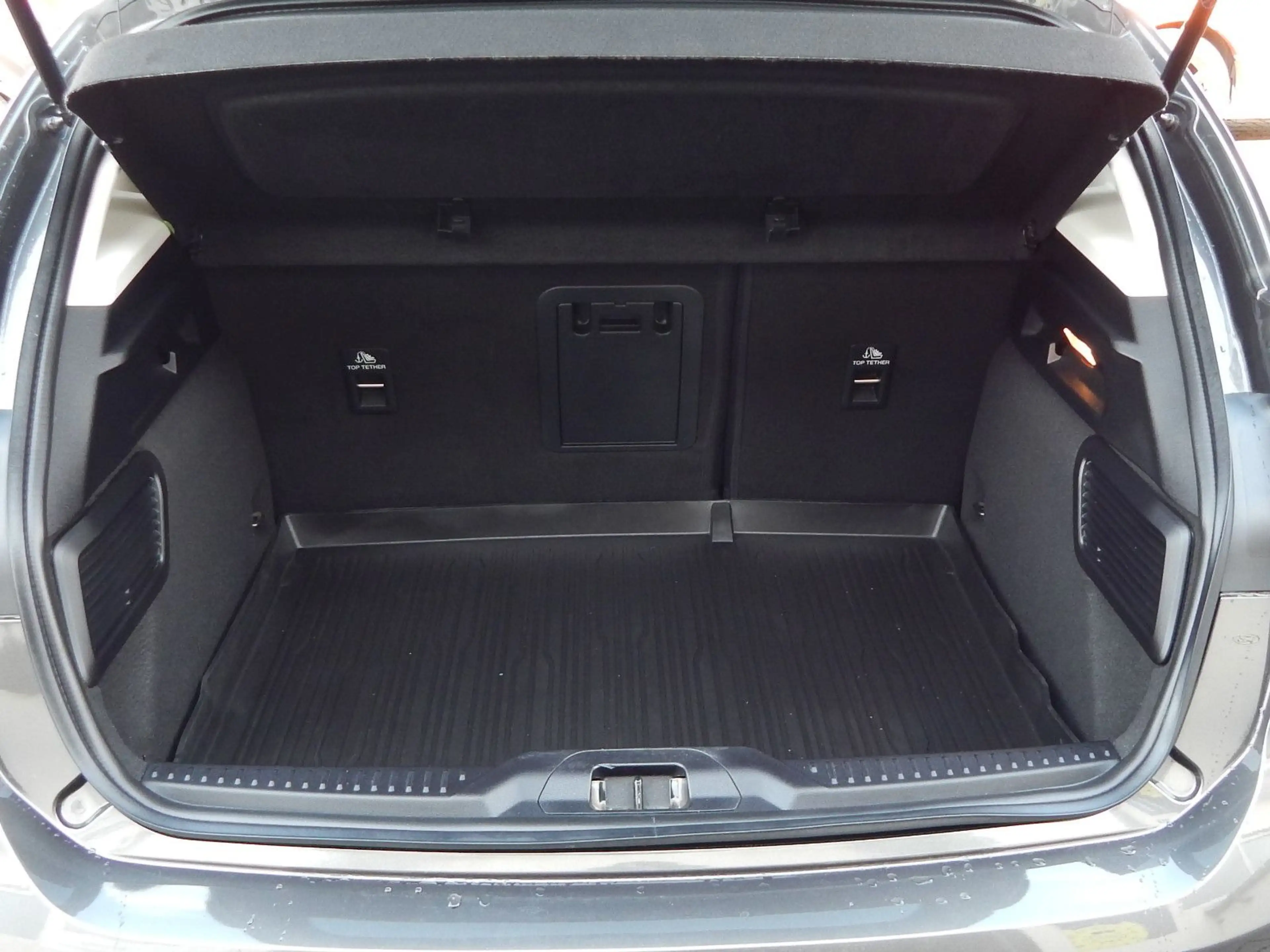 Ford Focus 1.5 Vignale ~HUD~NAVI~KAMERA~LEDER~LED~ — photo 24