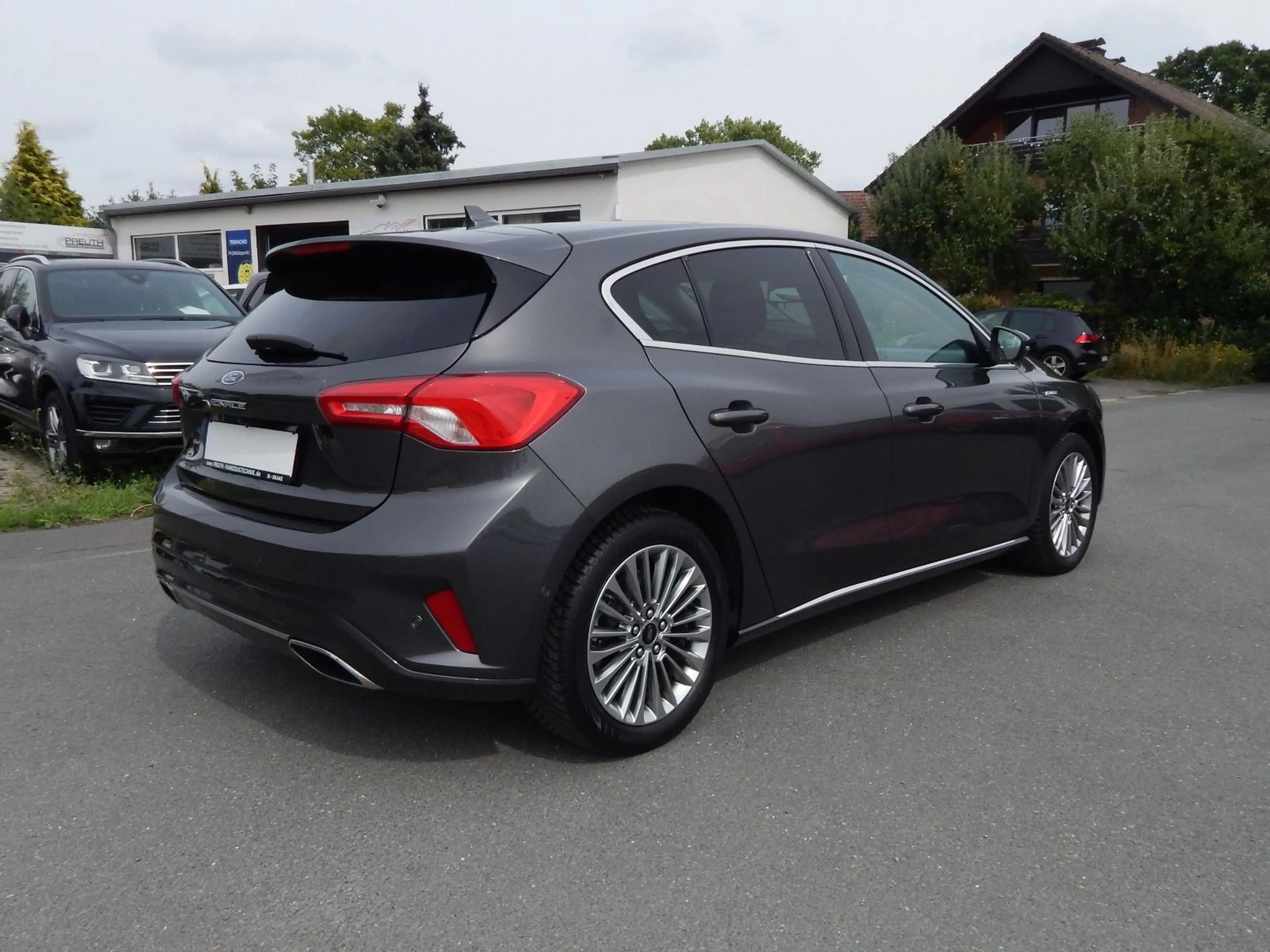 Ford Focus 1.5 Vignale ~HUD~NAVI~KAMERA~LEDER~LED~ — photo 6