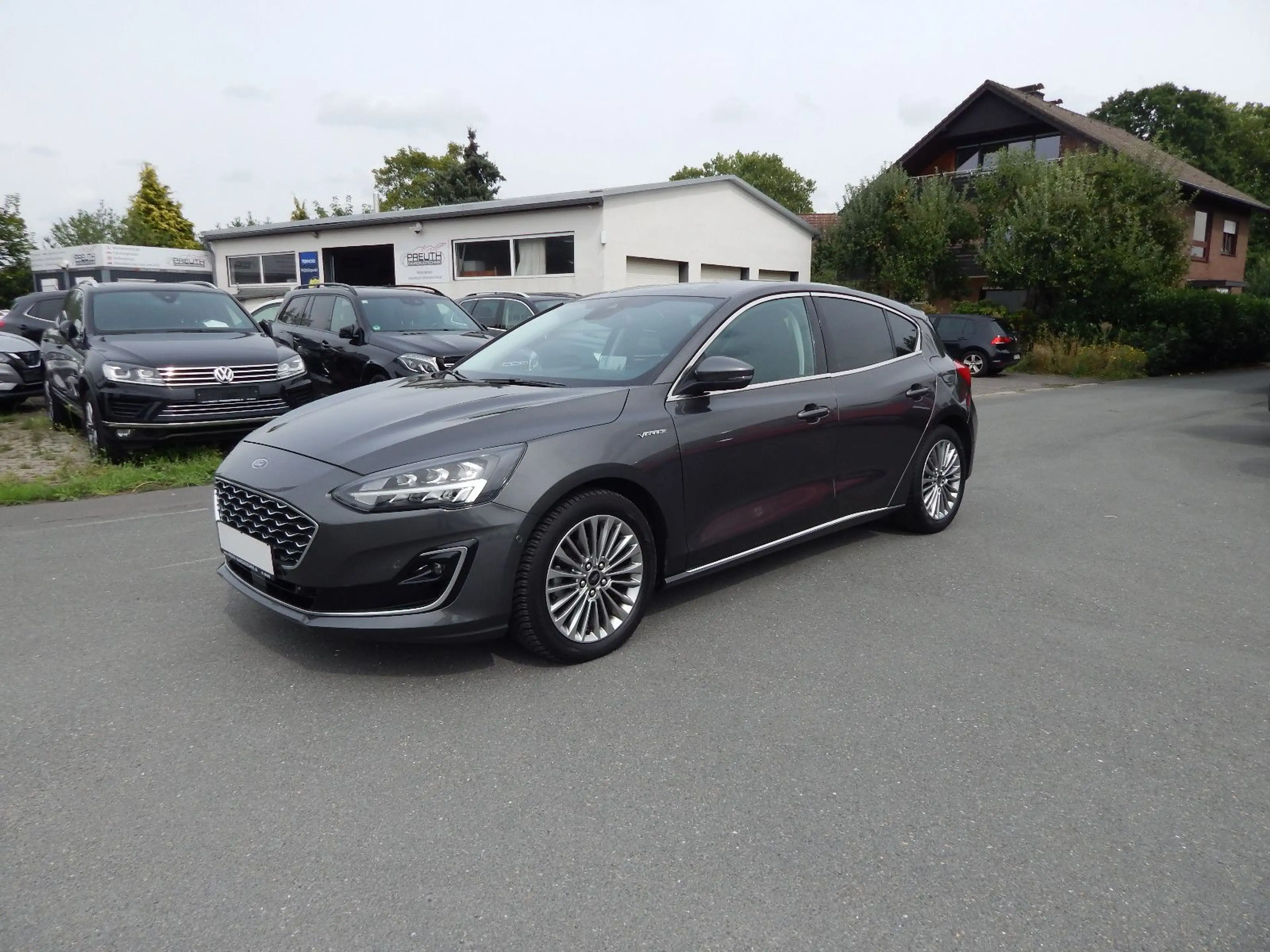 Ford Focus 1.5 Vignale ~HUD~NAVI~KAMERA~LEDER~LED~ — photo 3
