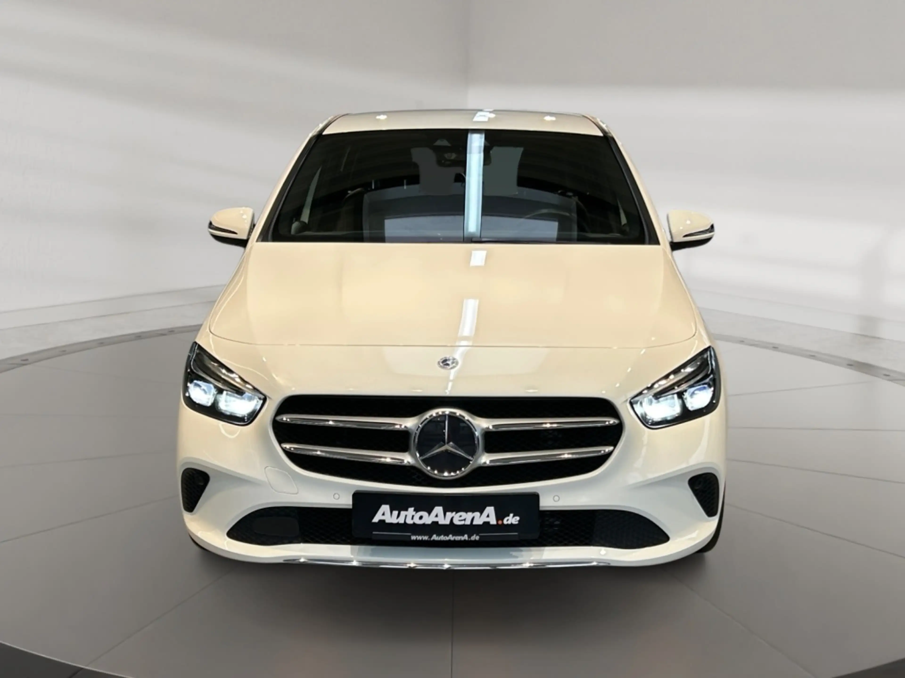 Mercedes-Benz B 220 d Style MBUX+Style+Wide+Cam+LED+Navi+AUT — photo 6