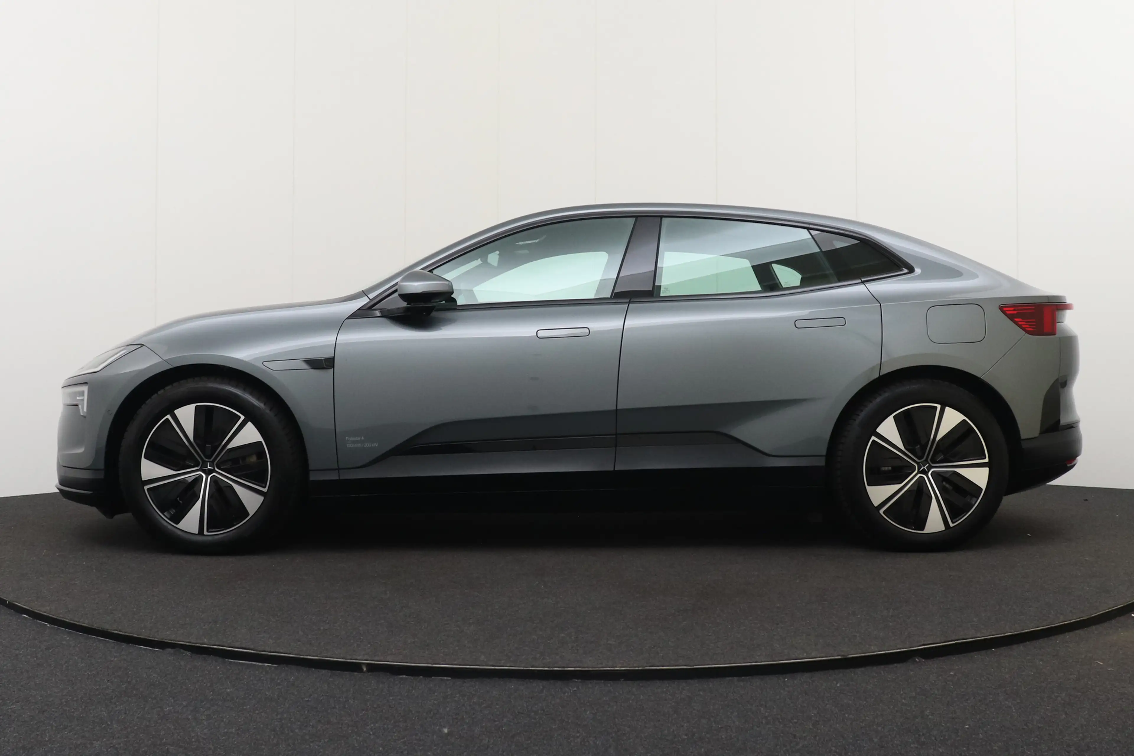 Polestar 4 Long Range 100 kWh Warmtepomp Pano-dak Head-Up Dis — photo 5