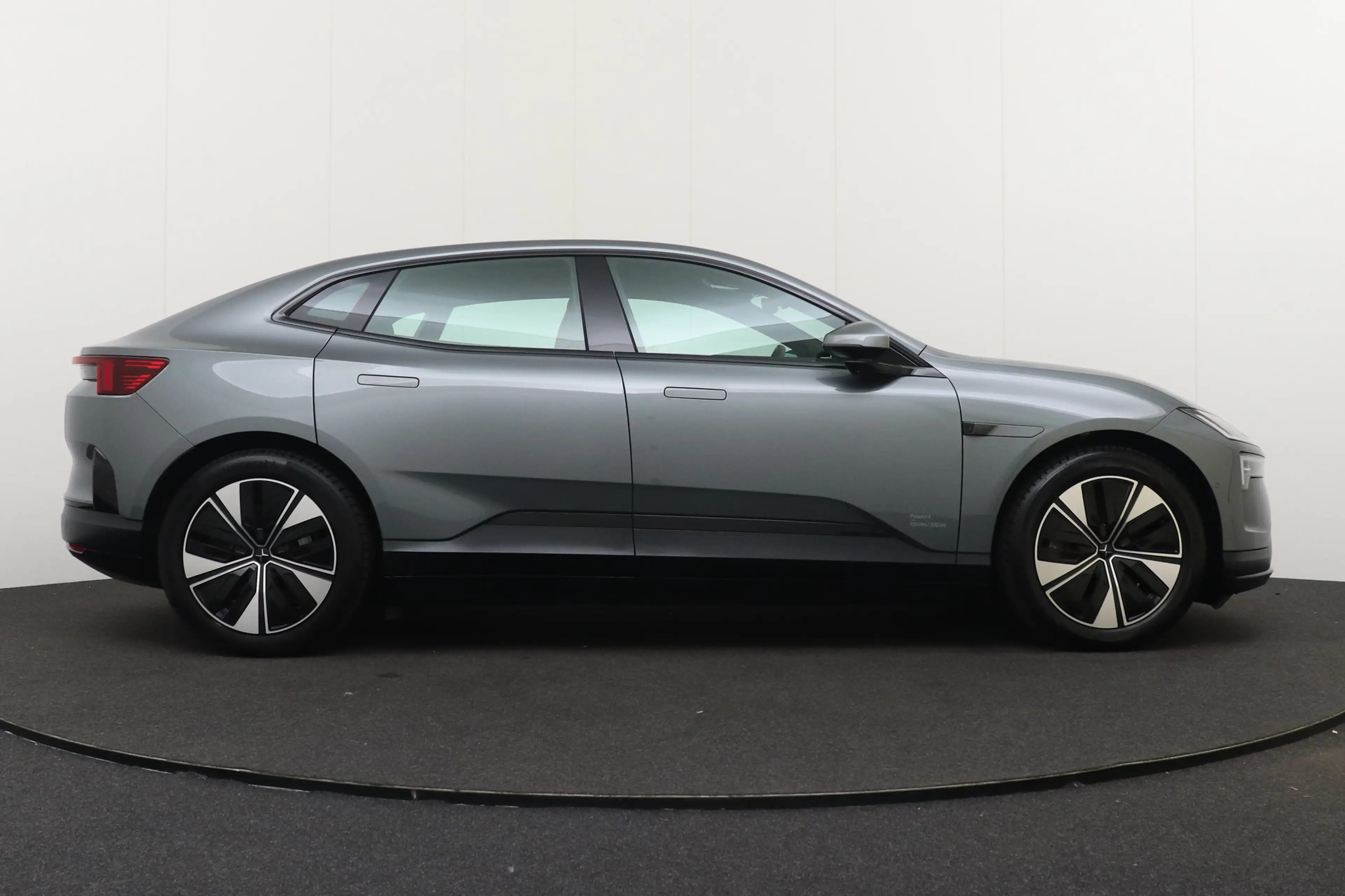 Polestar 4 Long Range 100 kWh Warmtepomp Pano-dak Head-Up Dis — photo 6