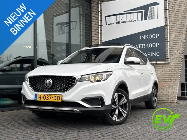 MG ZS MG EV Luxury 45 kWh*PANO*ECC*CAMERA*ACC*CARPLAY*