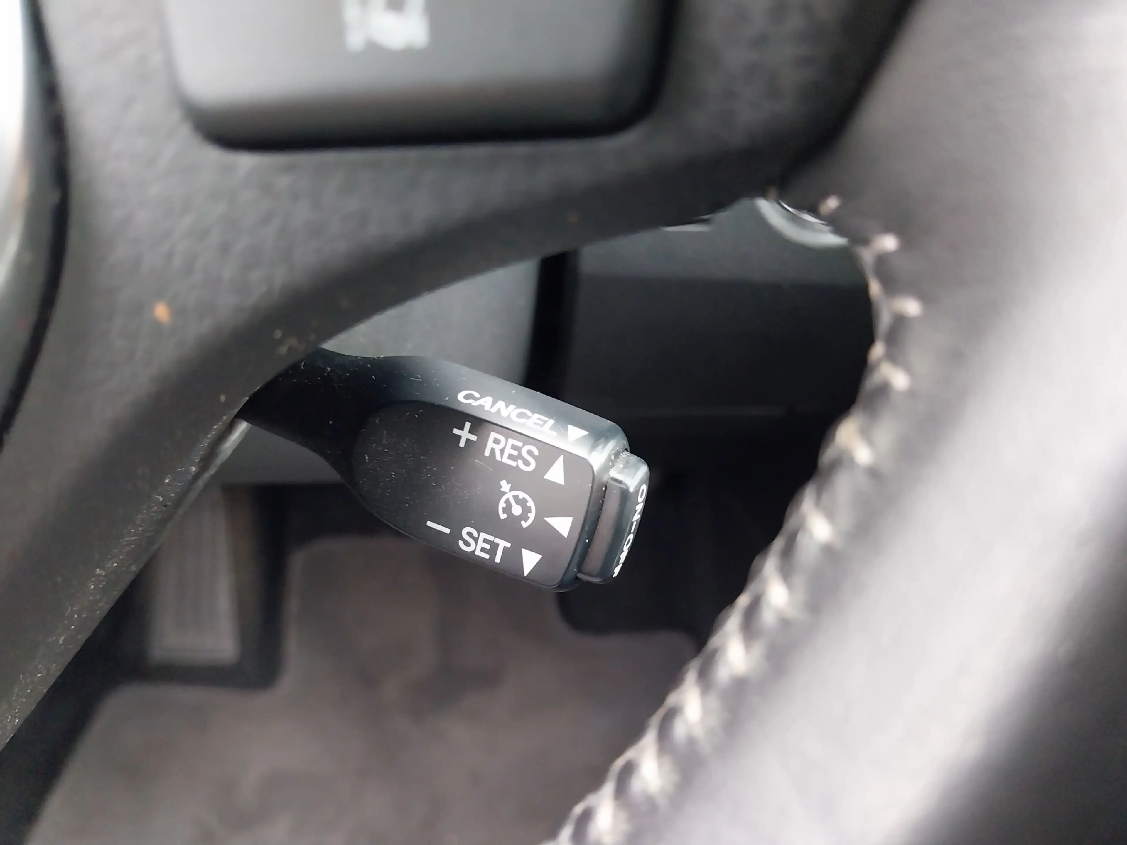 Toyota Auris Touring Sports 1.8 Hybrid PANO DAK CAMERA HALF LEE — photo 15