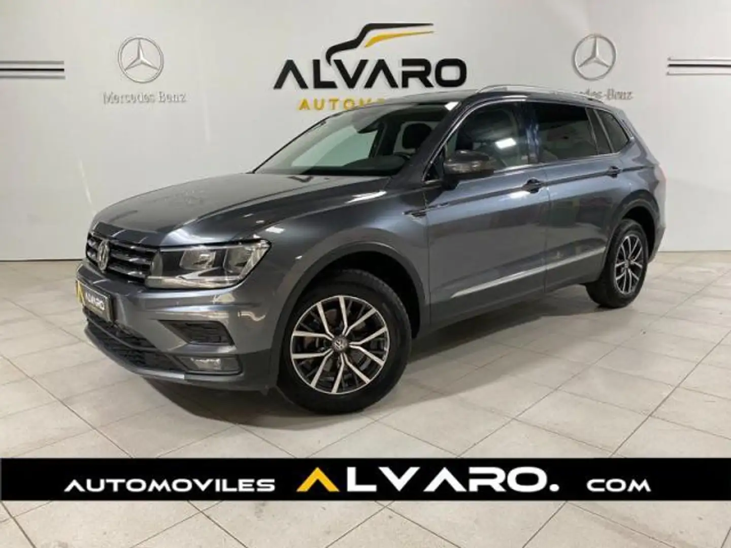 Volkswagen Tiguan Allspace 2.0TDI Advance 110kW Gris - 1