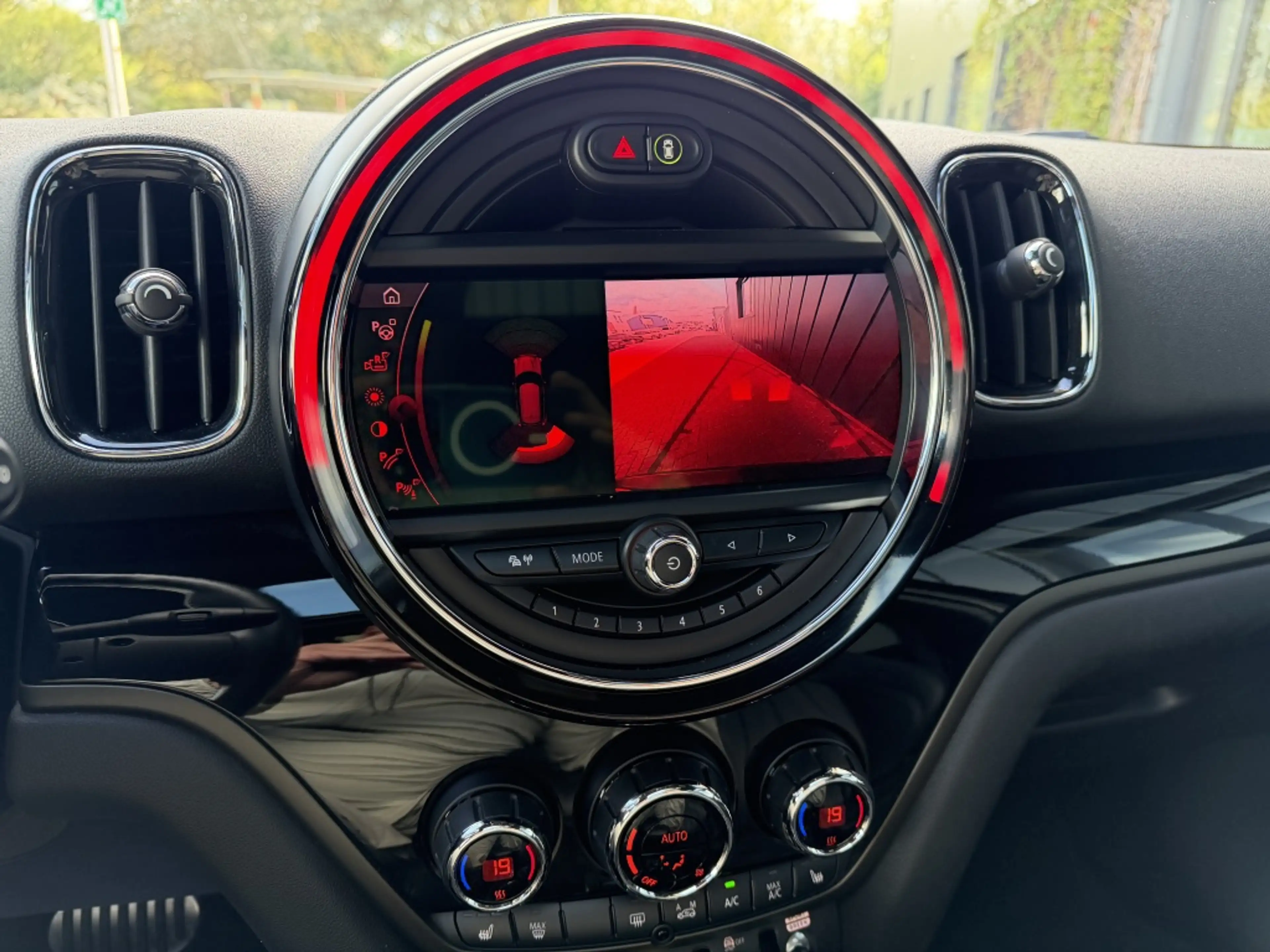 MINI Cooper SE Countryman 1.5 ALL4 Pano*Clima*Navi NAP! — photo 11