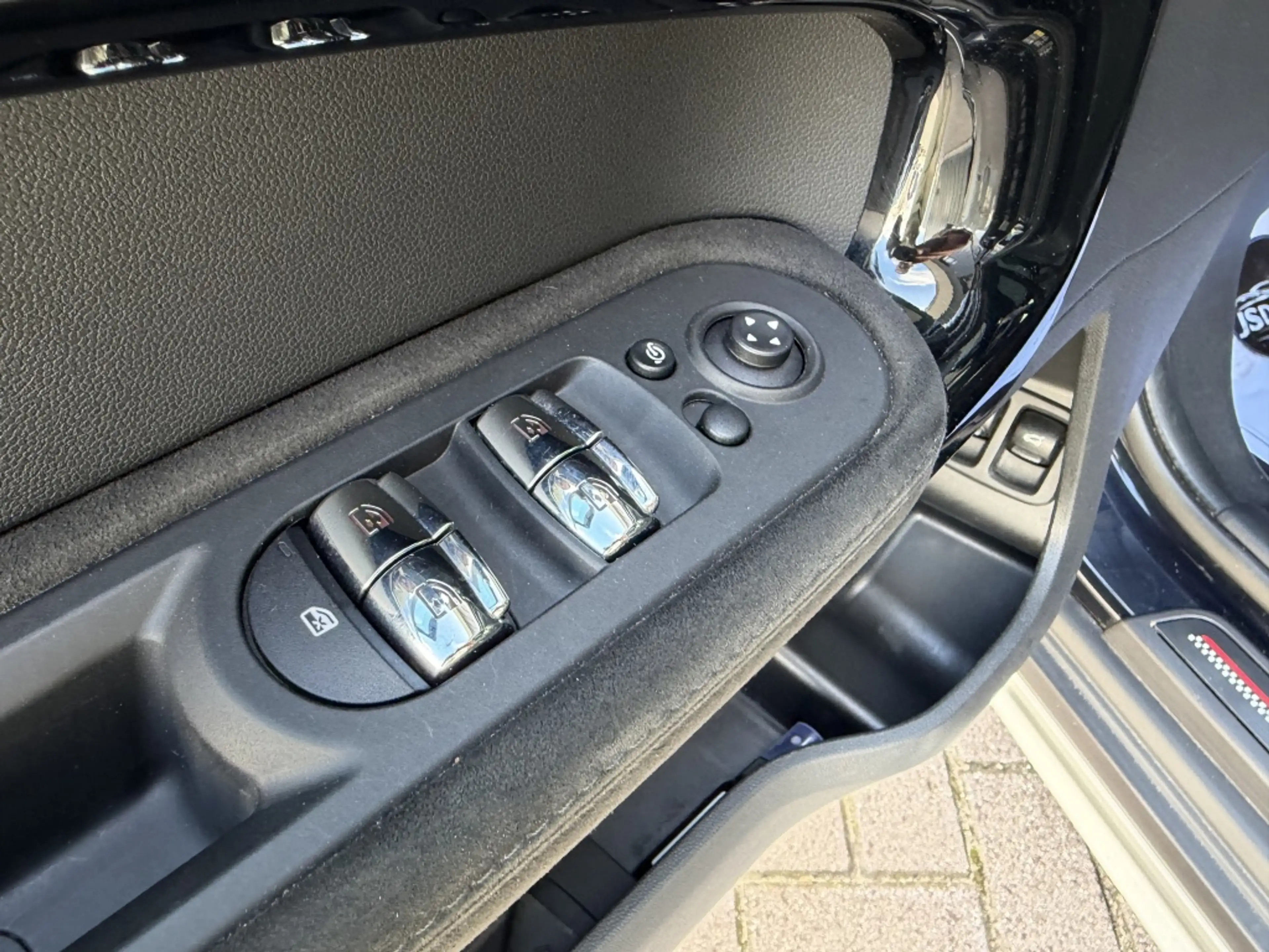 MINI Cooper SE Countryman 1.5 ALL4 Pano*Clima*Navi NAP! — photo 7