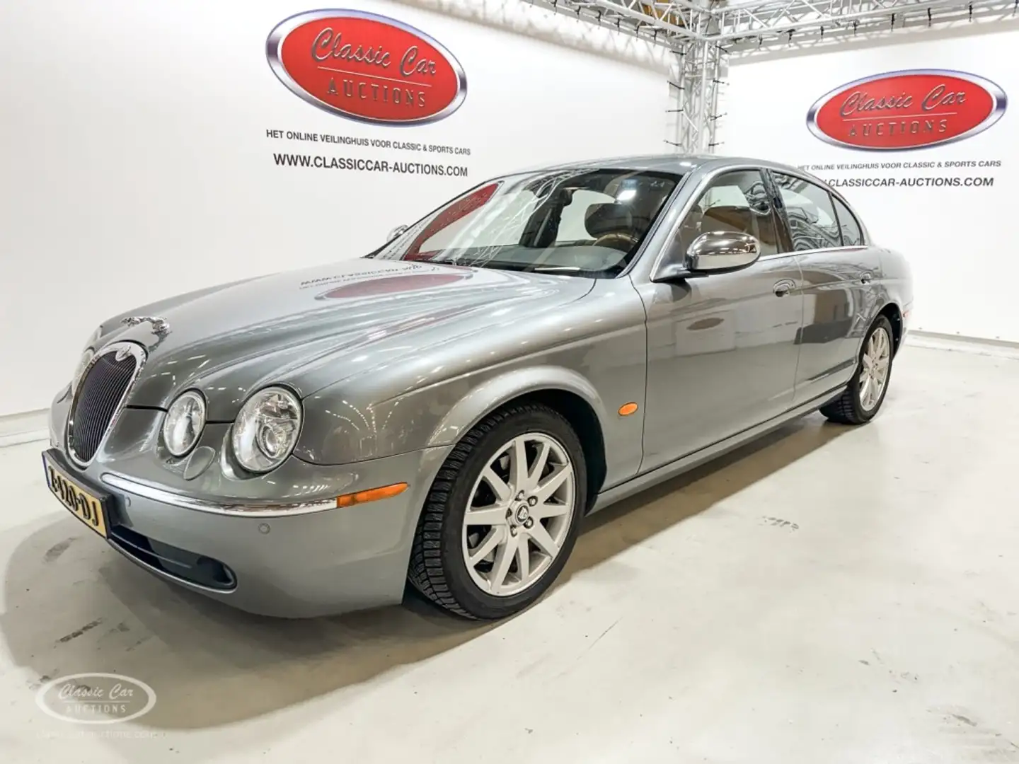 Jaguar S-Type - ONLINE AUCTION Ezüst - 1