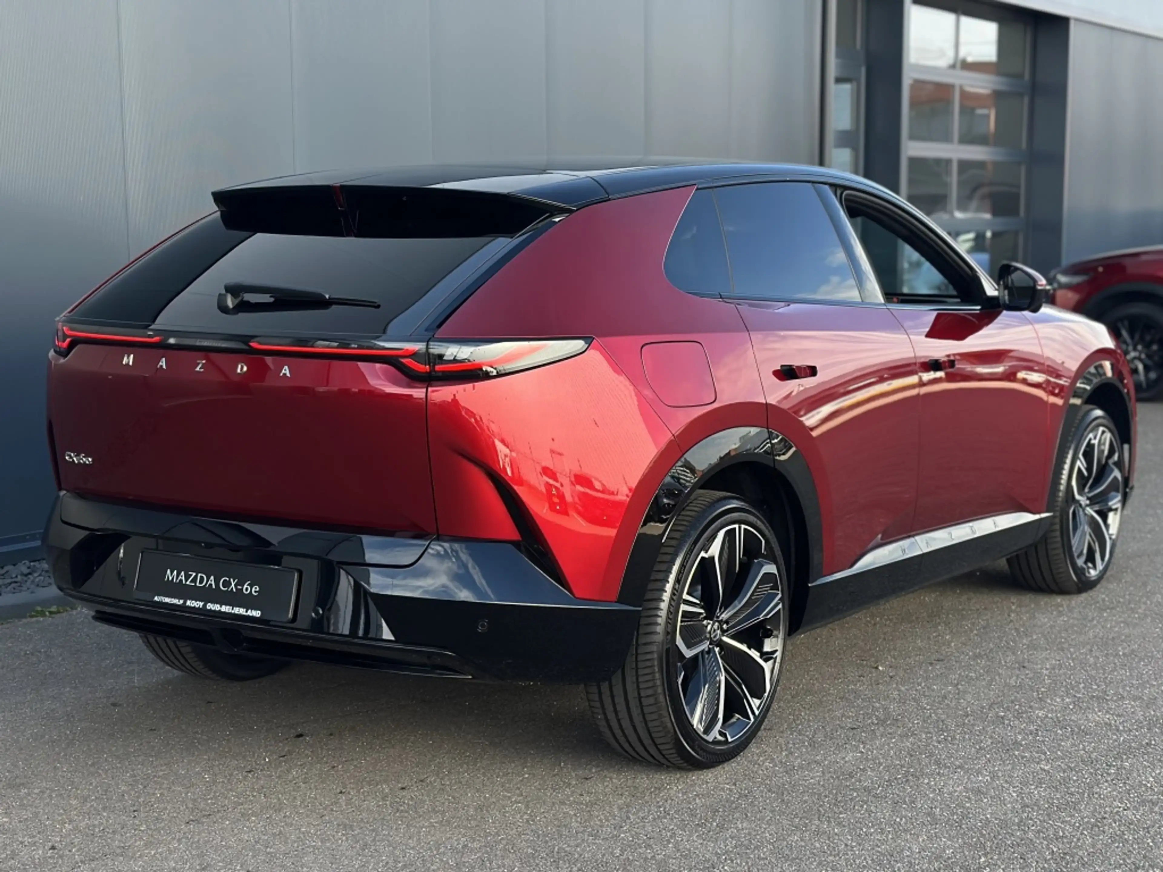 Mazda CX-6e Takumi 78 kWh / | Gratis trekhaak t.w.v. €1695,- — photo 6