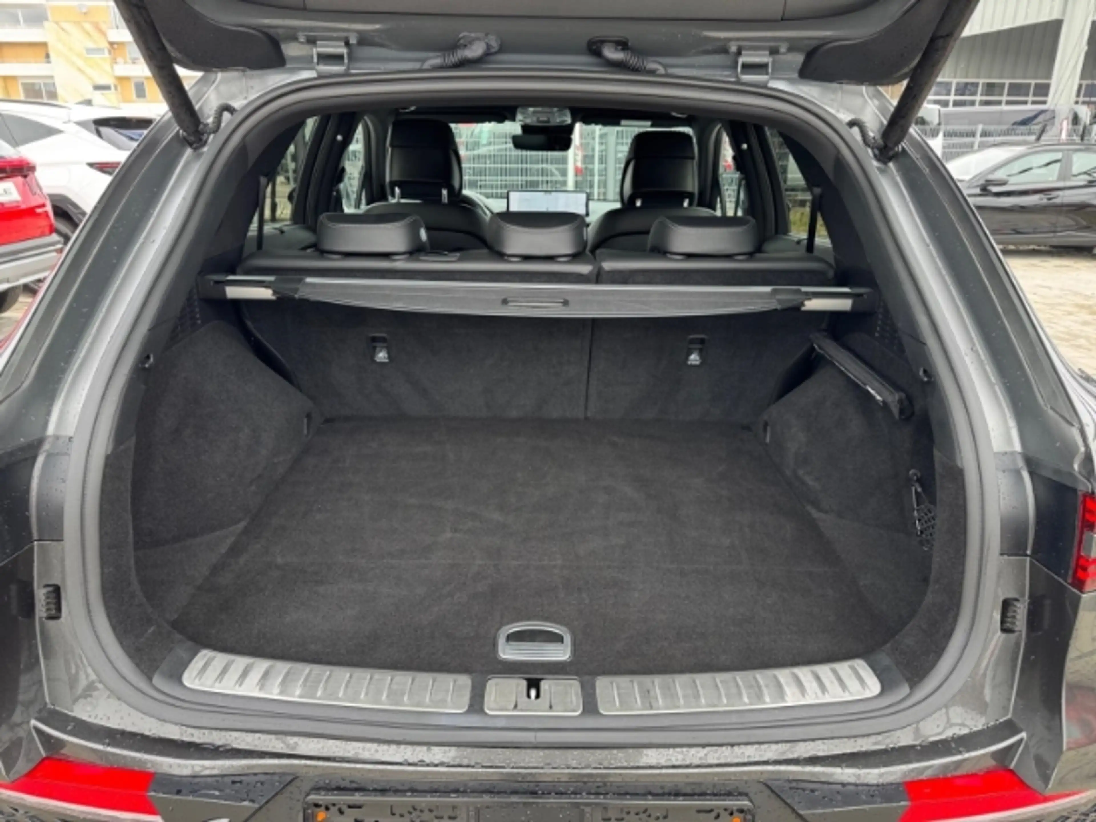 Genesis GV70 Sport 4WD Memory Sitze LED ACC El. Heckklappe Appl — photo 12