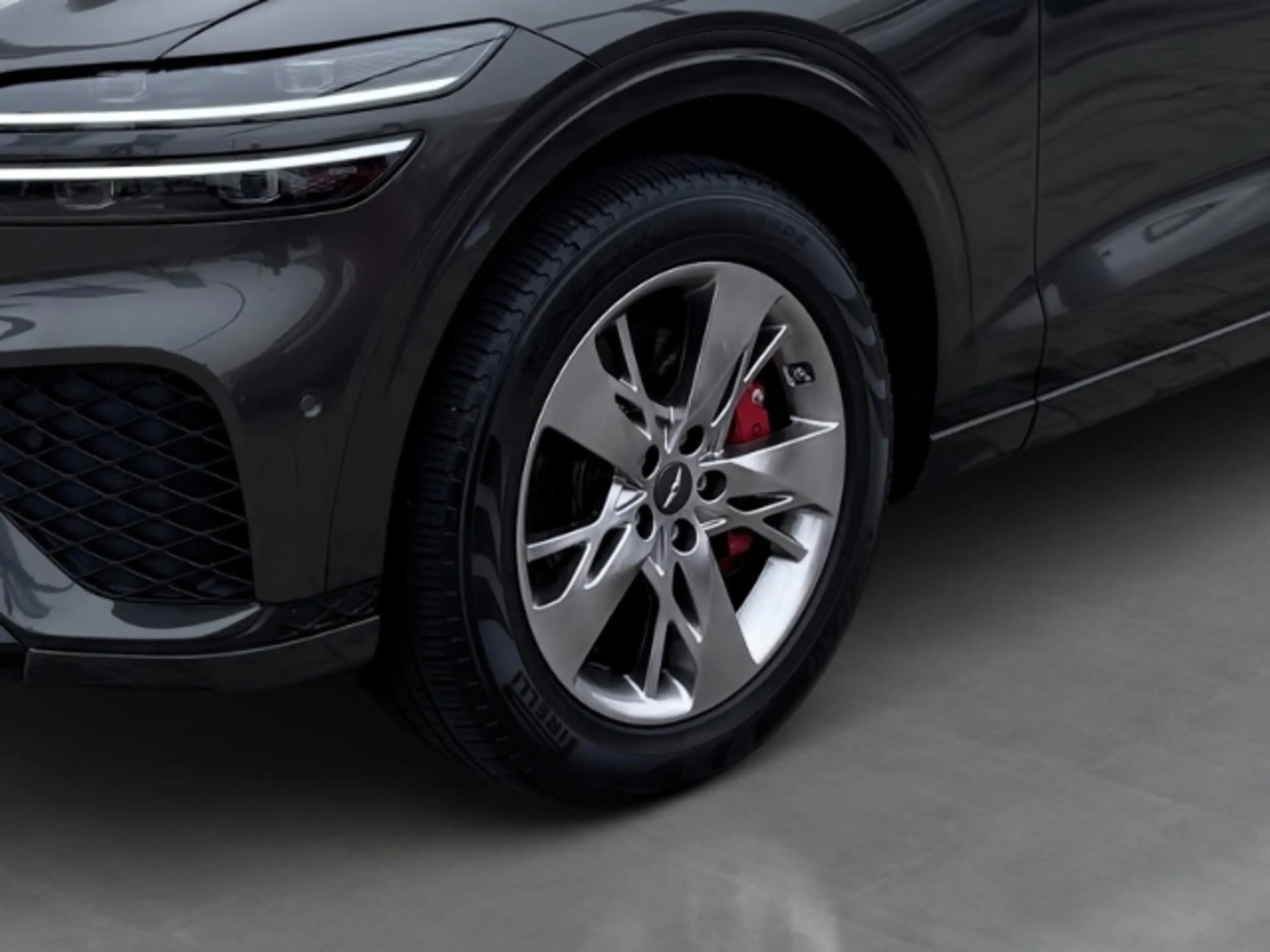 Genesis GV70 Sport 4WD Memory Sitze LED ACC El. Heckklappe Appl — photo 6